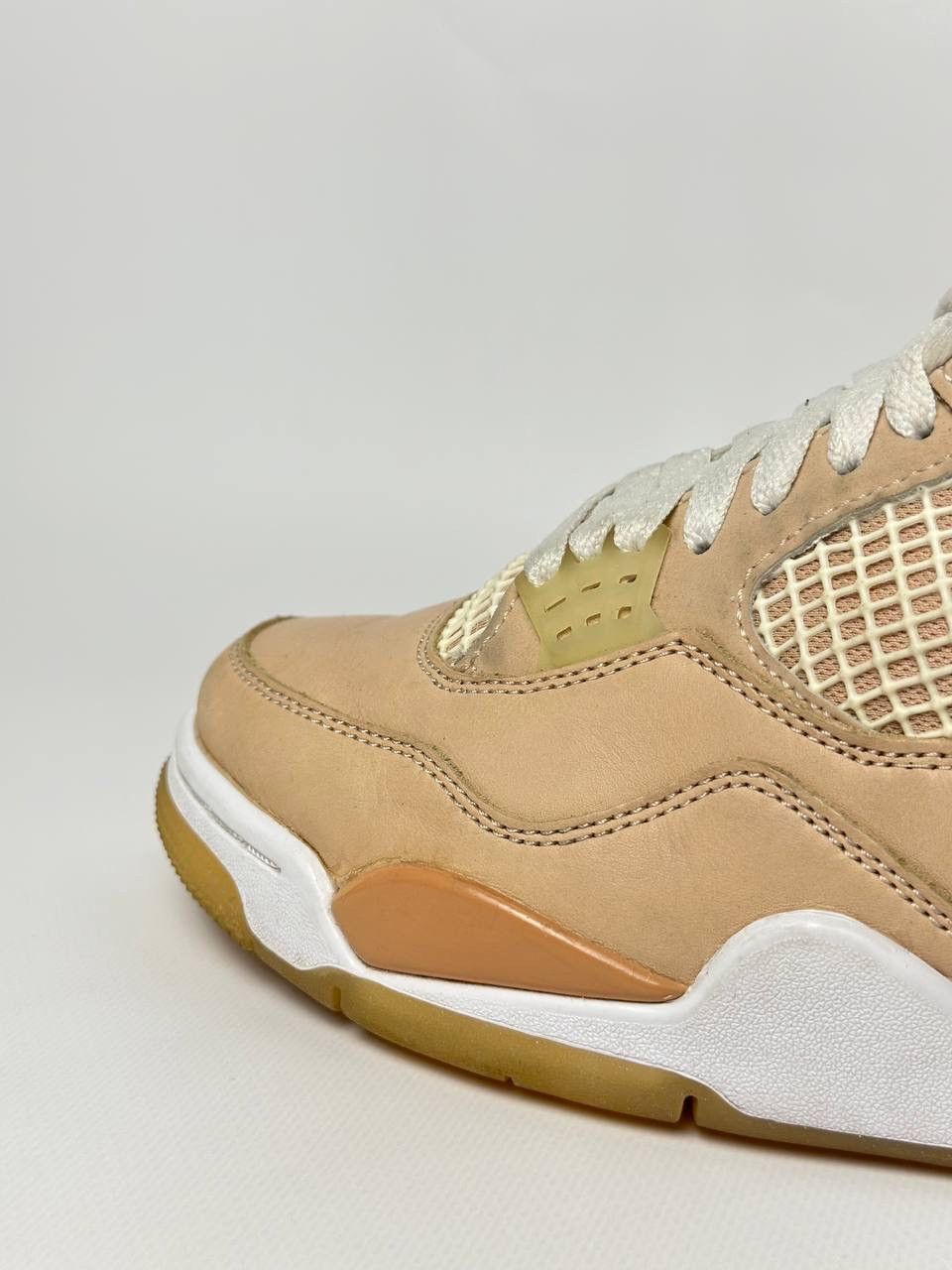 Jordan Brand Jordan 4 Retro Shimmer Shoes Size EUR 38.5 Size US 7.5 / IT 37.5 - 12 Thumbnail