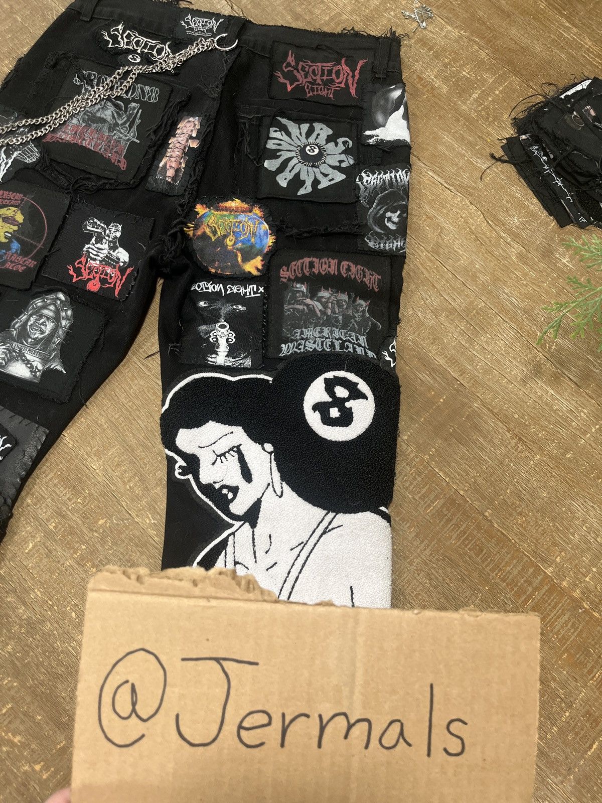 Section 8 SECTION 8 PATCH DENIM (1 of 1) Size US 32 / EU 48 - 5 Thumbnail