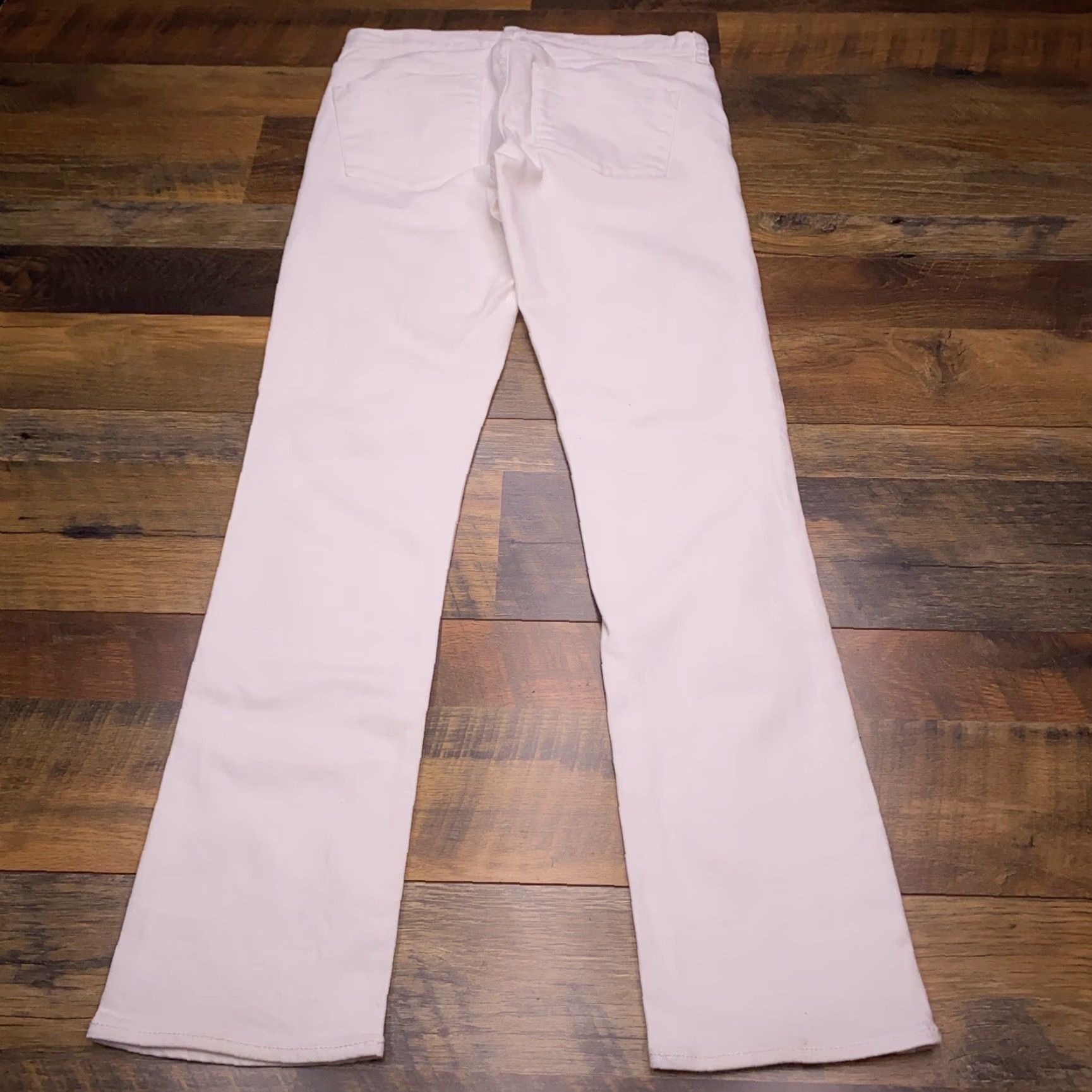 J.Crew **J.CREW Women's 27/5 Low Rise White Stretch Jeans** User: J.CREW Women's 27/5 Low Rise White Stretch Jeans Size 27" / US 4 / IT 40 - 2 Thumbnail