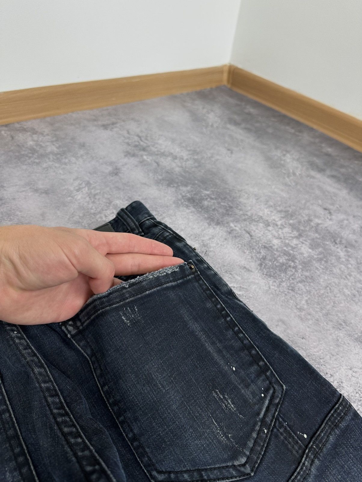 Dsquared2 Dsquared2 Avant Garde Distressed Designer Luxury Opium Jeans Size US 32 / EU 48 - 13 Thumbnail