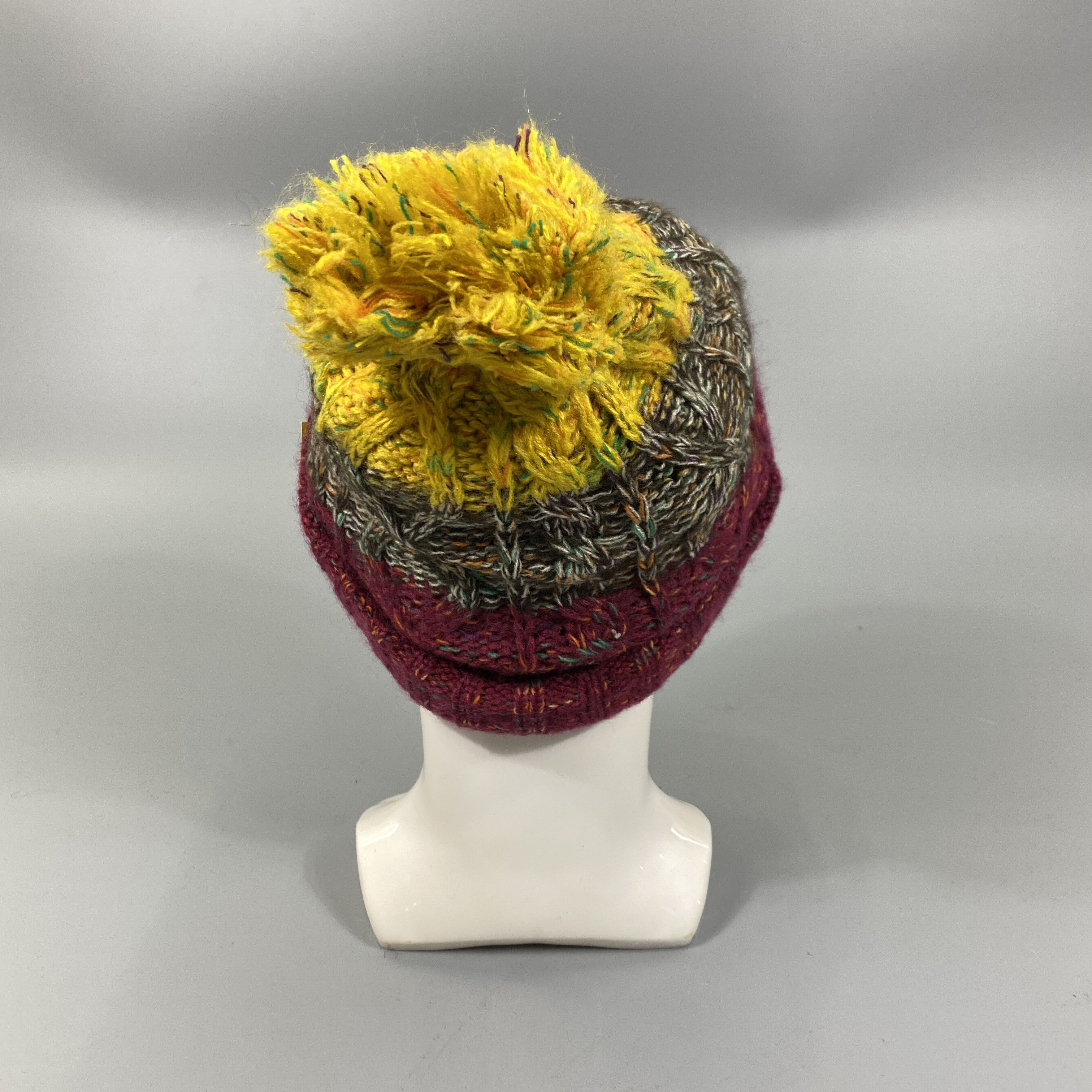 Japanese Brand Winter Hat With Pompom -BN681 Size ONE SIZE - 3 Thumbnail