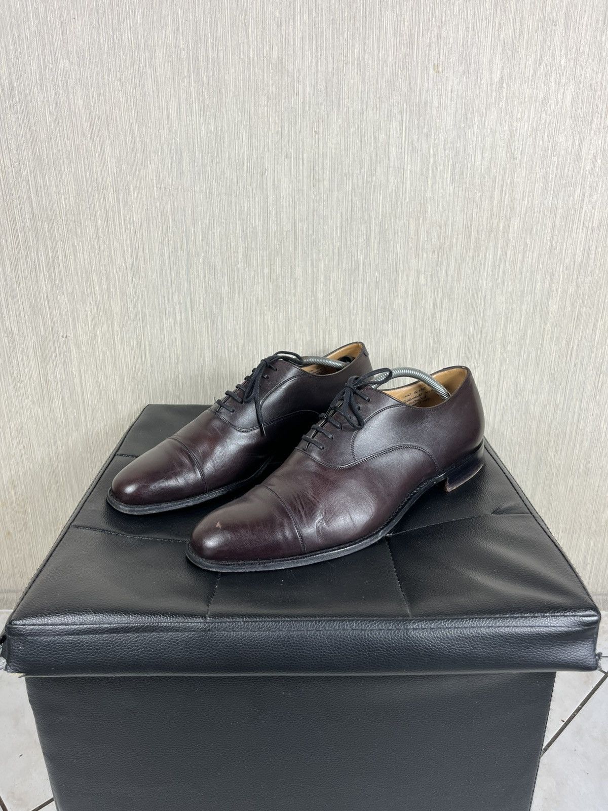 Church's Church’s Kentford classic leather shoes burgundy shade Size US 10 / EU 43 - 2 Thumbnail