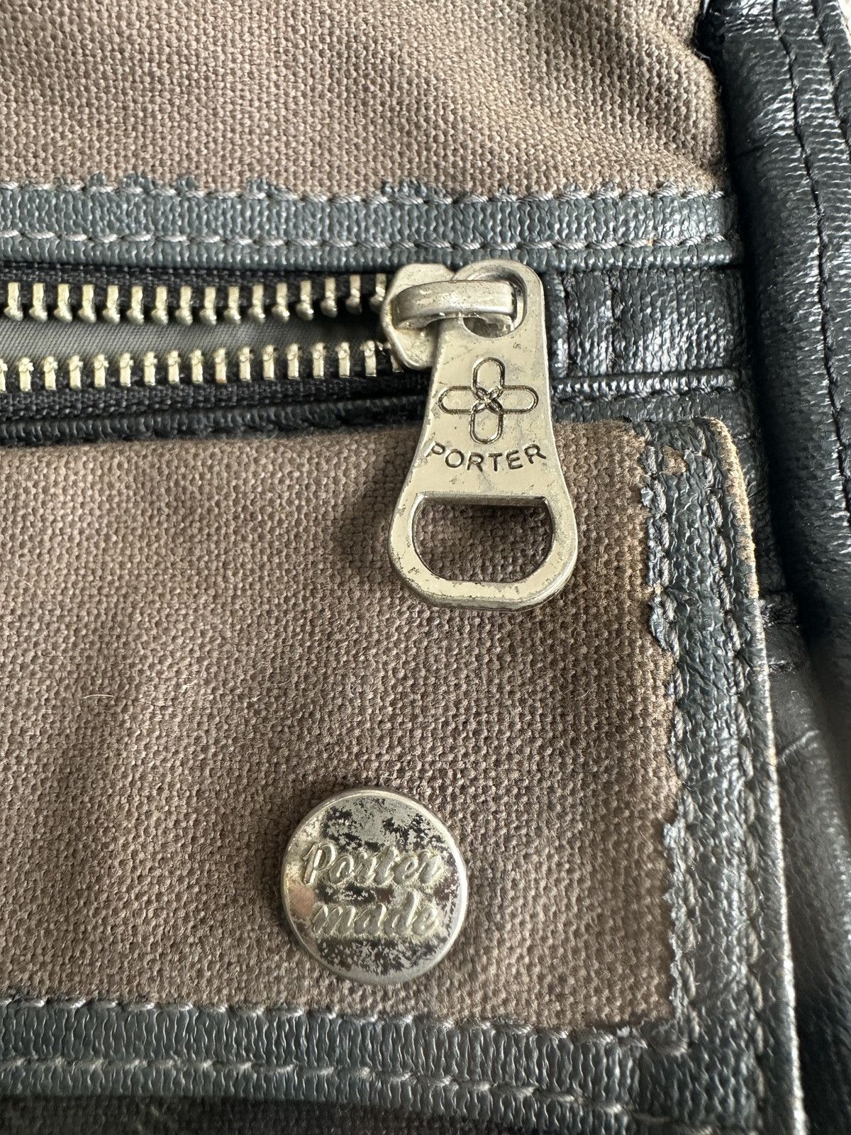 Porter 🔥🔥🔥Vintage Distressed Canvas Porter International Sling Bag Size ONE SIZE - 3 Thumbnail