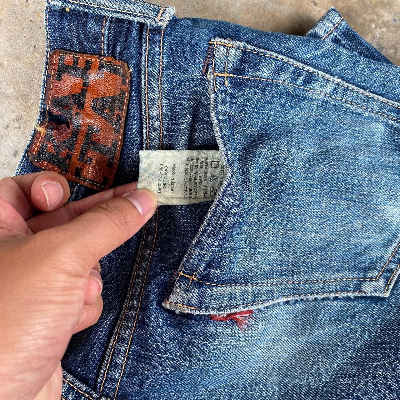 Kapital VINTAGE KAPITAL BY KIRO HIRATA FADED BLUE LOWRISE SLIMFIT Size US 27 - 16 Thumbnail