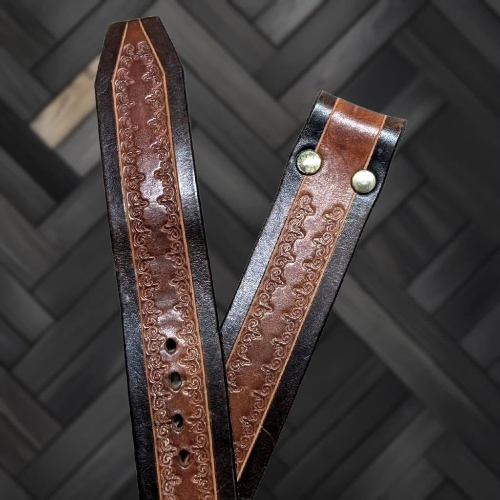 Vintage VINTAGE handcrafted Tooled Western Belt 32 brown leather belt Men XS? Size 32 - 1 Thumbnail