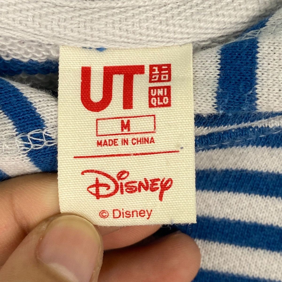 Other Vintage Disney Mickey Mouse Hoodie Blue Pullover Jumper Sz M Size US M / EU 48-50 / 2 - 5 Thumbnail