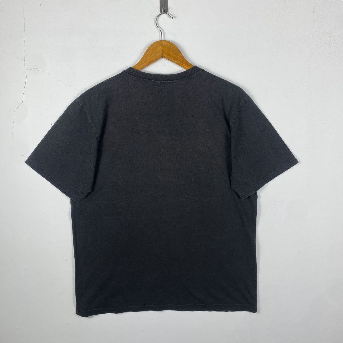 Vintage Vintage PEAVEY Logo Graphic Faded Tee Shirt Extra Large Size Size US XL / EU 56 / 4 - 4 Thumbnail