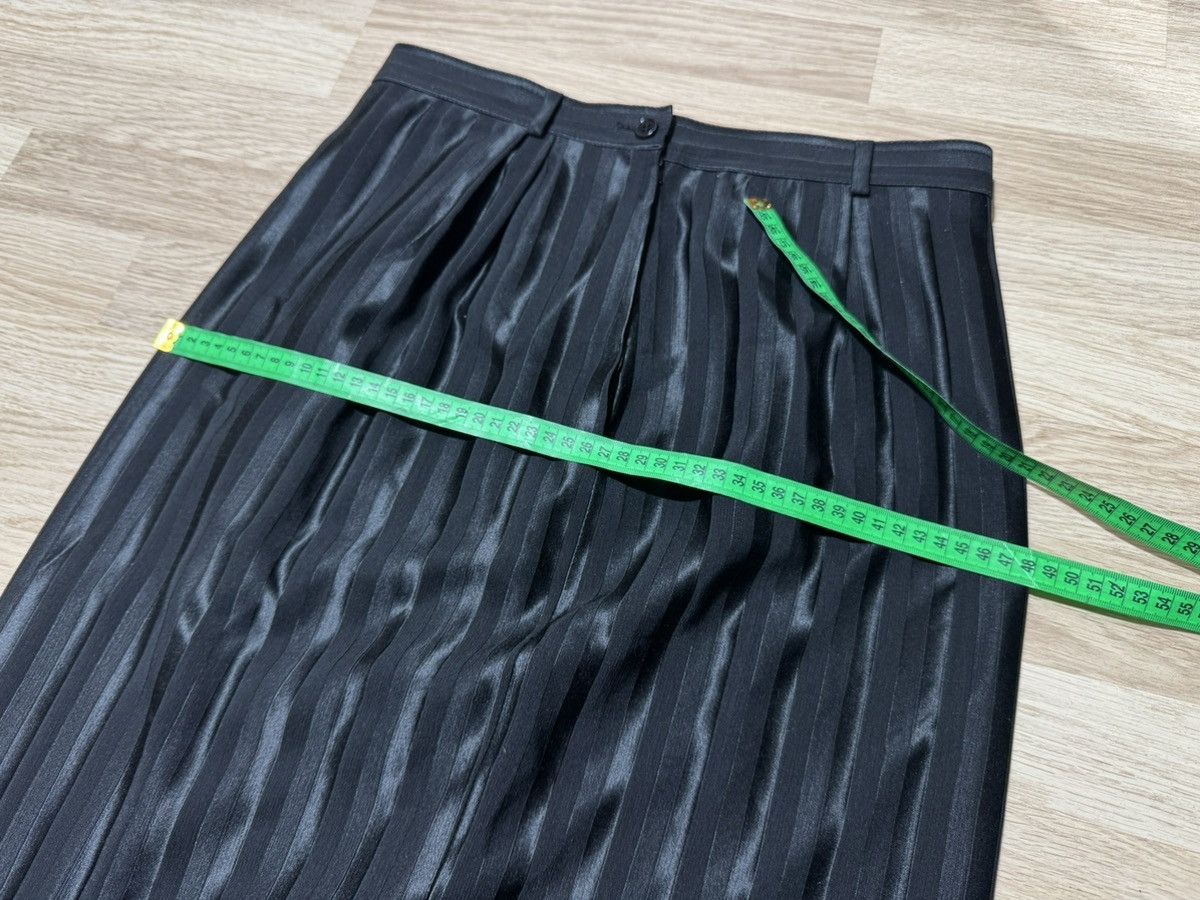 Valentino Valentino Skirt 46/12 Size 32" / US 10 / IT 46 - 14 Thumbnail