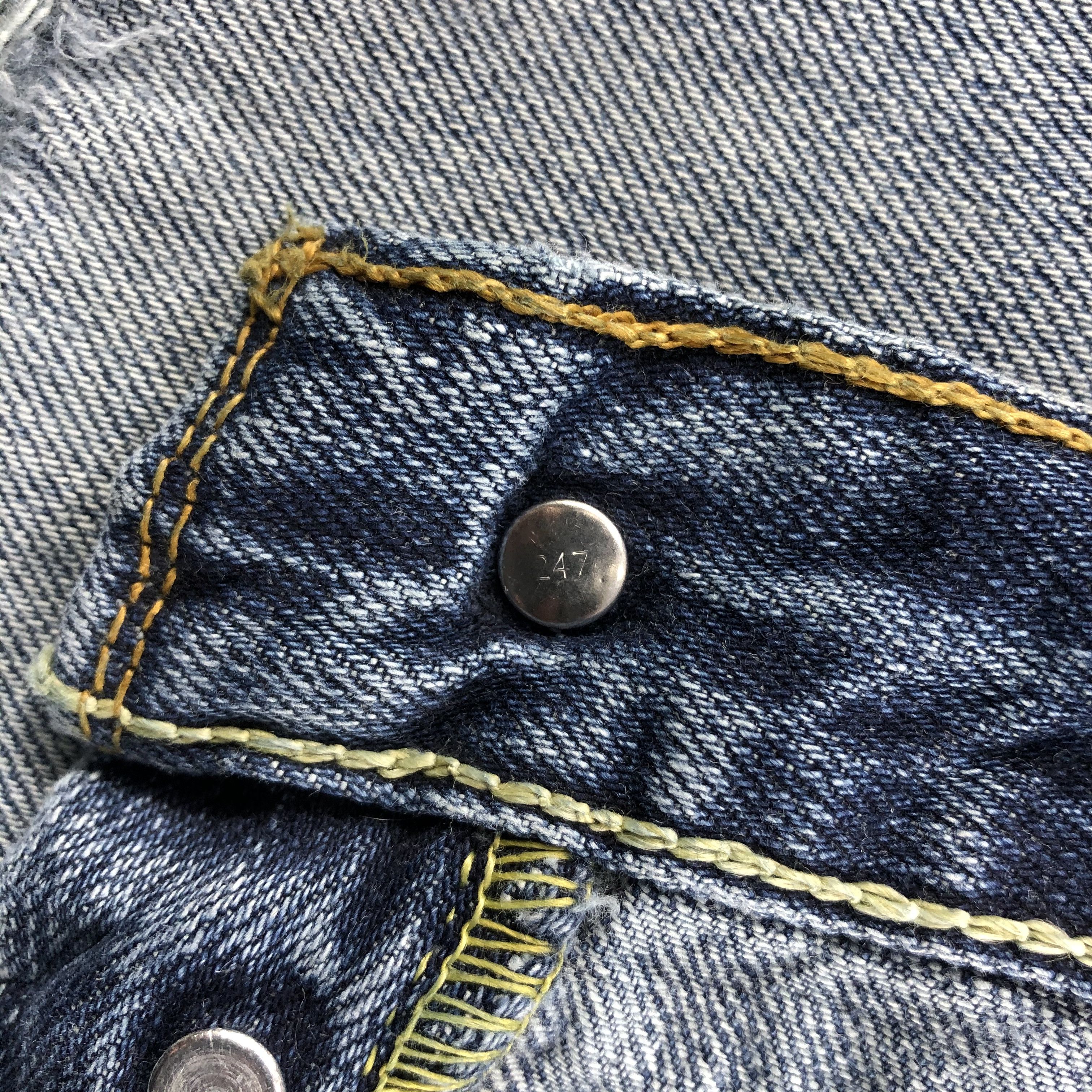 Levi's × Vintage Vintage Distress Levis 501 Jeans-JM2094 Size US 35 - 8 Thumbnail