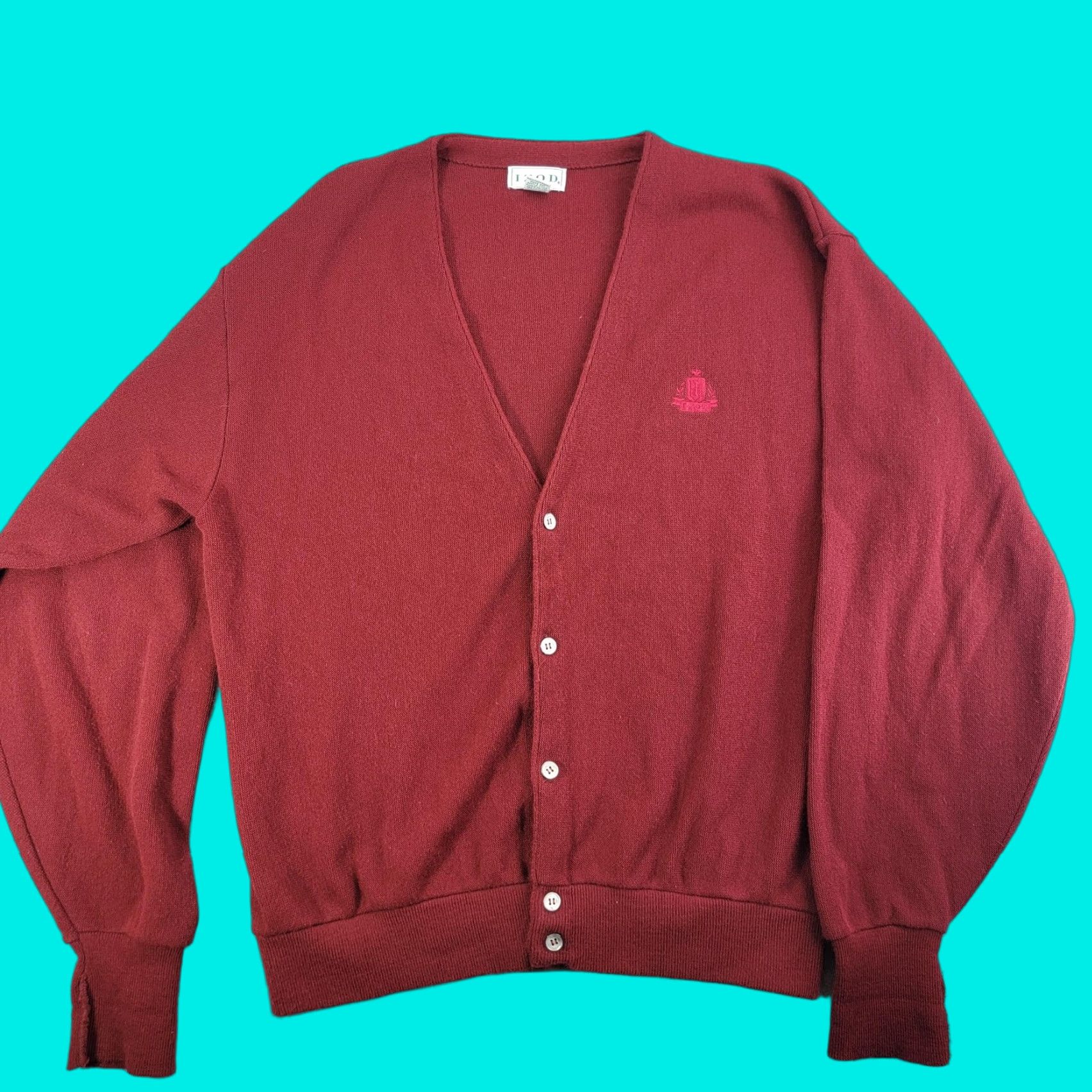 Izod VINTAGE IZOD Cardigan Mens XLT Red Collarless V-Neck Embroidered Logo Made In USA Size US XL / EU 56 / 4 - 1 Thumbnail