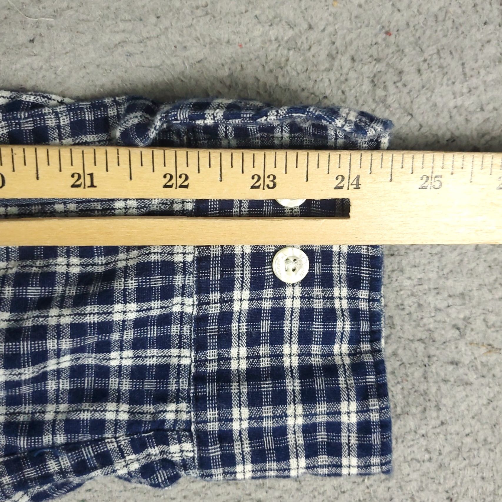 Original Penguin Original Penguin Blue Plaid Flannel Button-Up Shirt Mens Large Long Sleeve Casual Size US L / EU 52-54 / 3 - 6 Thumbnail