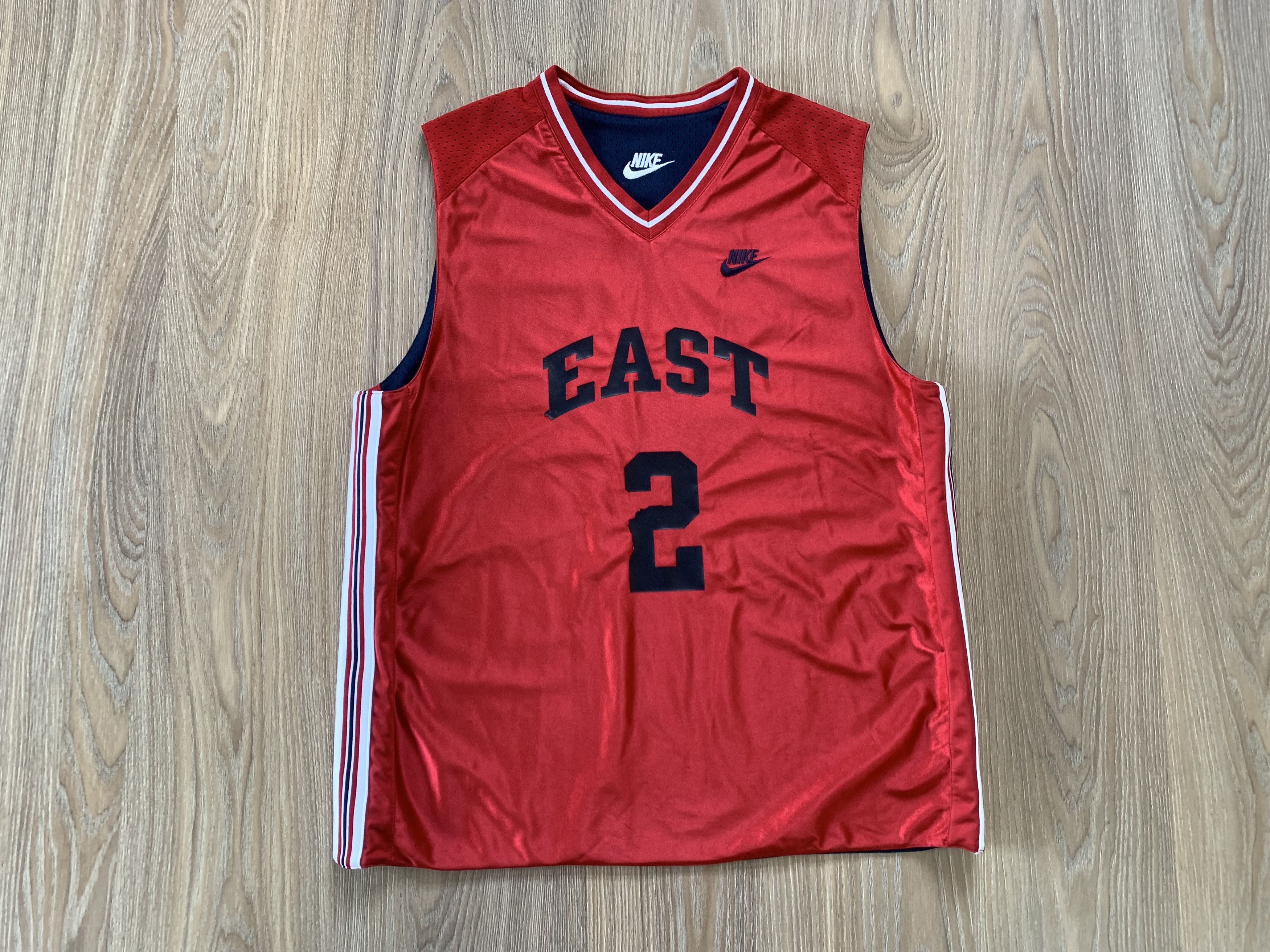 Nike Nike East 2 Reversible Basketball Jersey Size US L / EU 52-54 / 3 - 3 Thumbnail