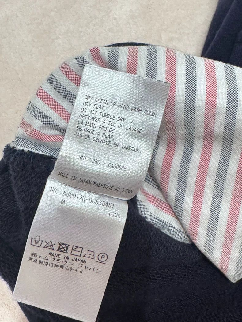 Thom Browne Thom Browne size1 Shorts in navy blue Size US 26 / EU 42 - 5 Thumbnail