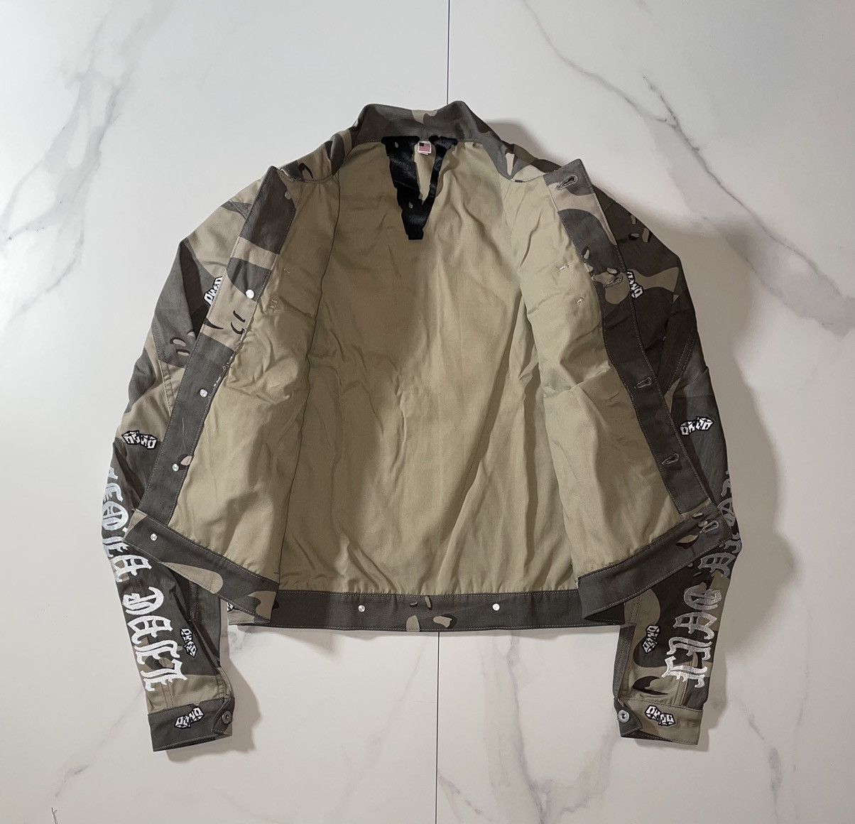 Vlone Unreleased Vlone Dice Camo Embroidered Denim Jacket Medium Size US M / EU 48-50 / 2 - 3 Thumbnail