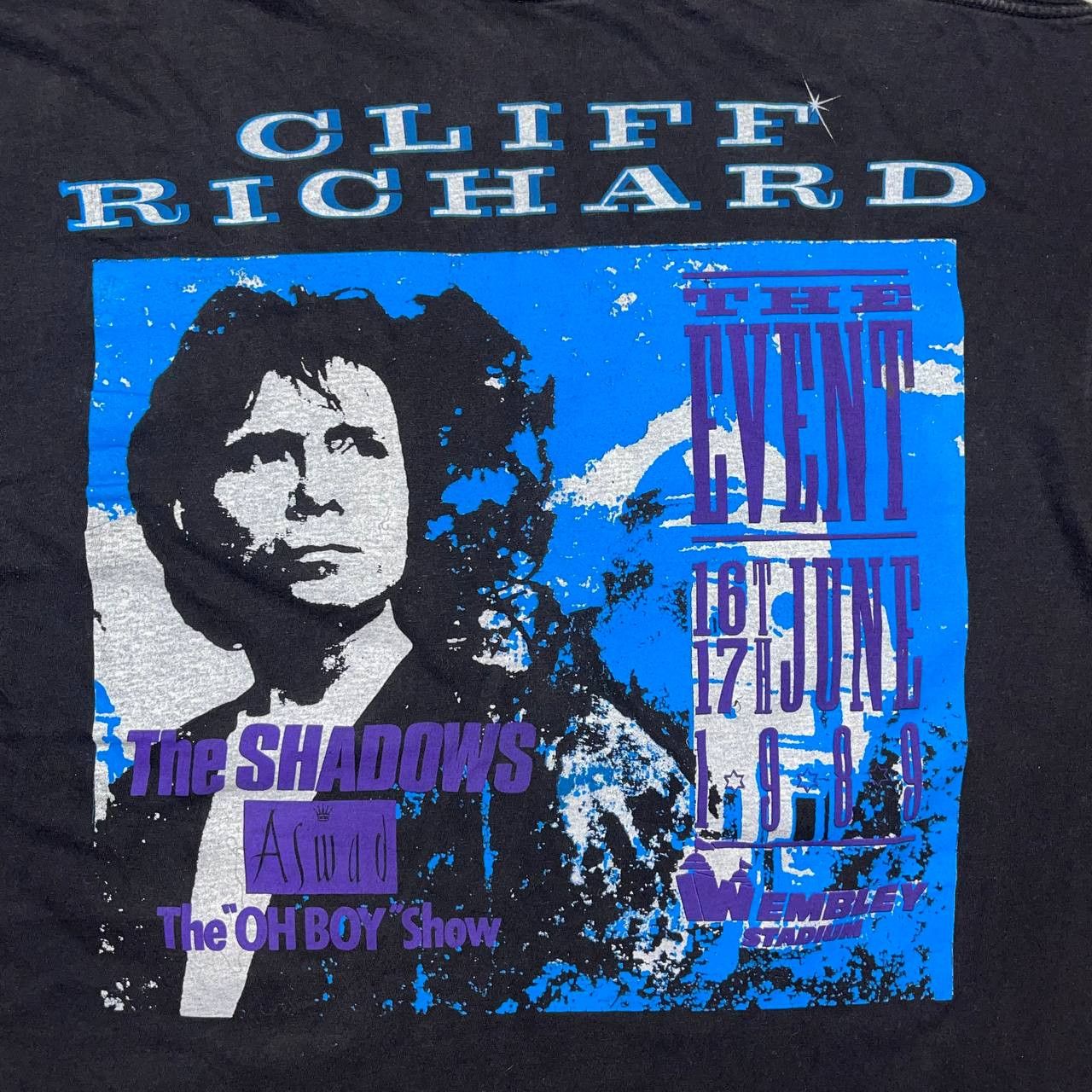 Vintage Cliff Richard 1989 rock band tour tee Vintage Size L Size US L / EU 52-54 / 3 - 10 Thumbnail