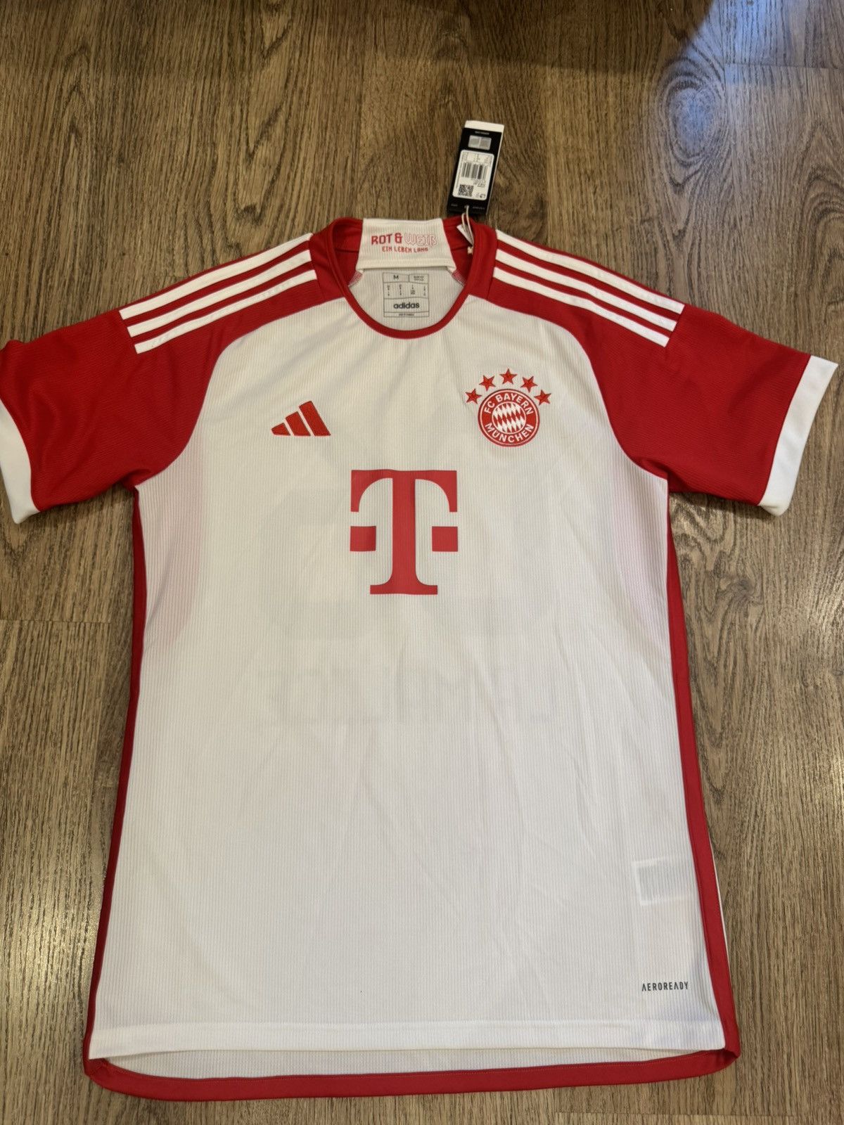 Adidas BAYERN MÜNICH 2023 2024 HOME FOOTBALL SHIRT ADIDAS SIZE M Size US M / EU 48-50 / 2 - 1 Thumbnail