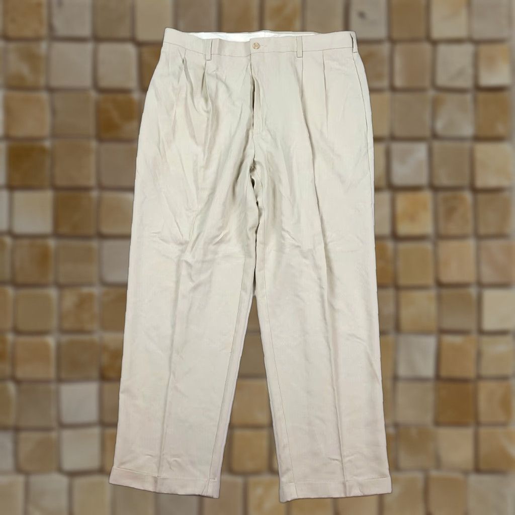 Vintage Tehama Beige Tapered Relaxed Twill Pants Men 38x30 Chino Khaki Front Pleated Belt Loops Pockets 90s Retro Work Casual Shirt? Size US 38 / EU 54 - 1 Thumbnail