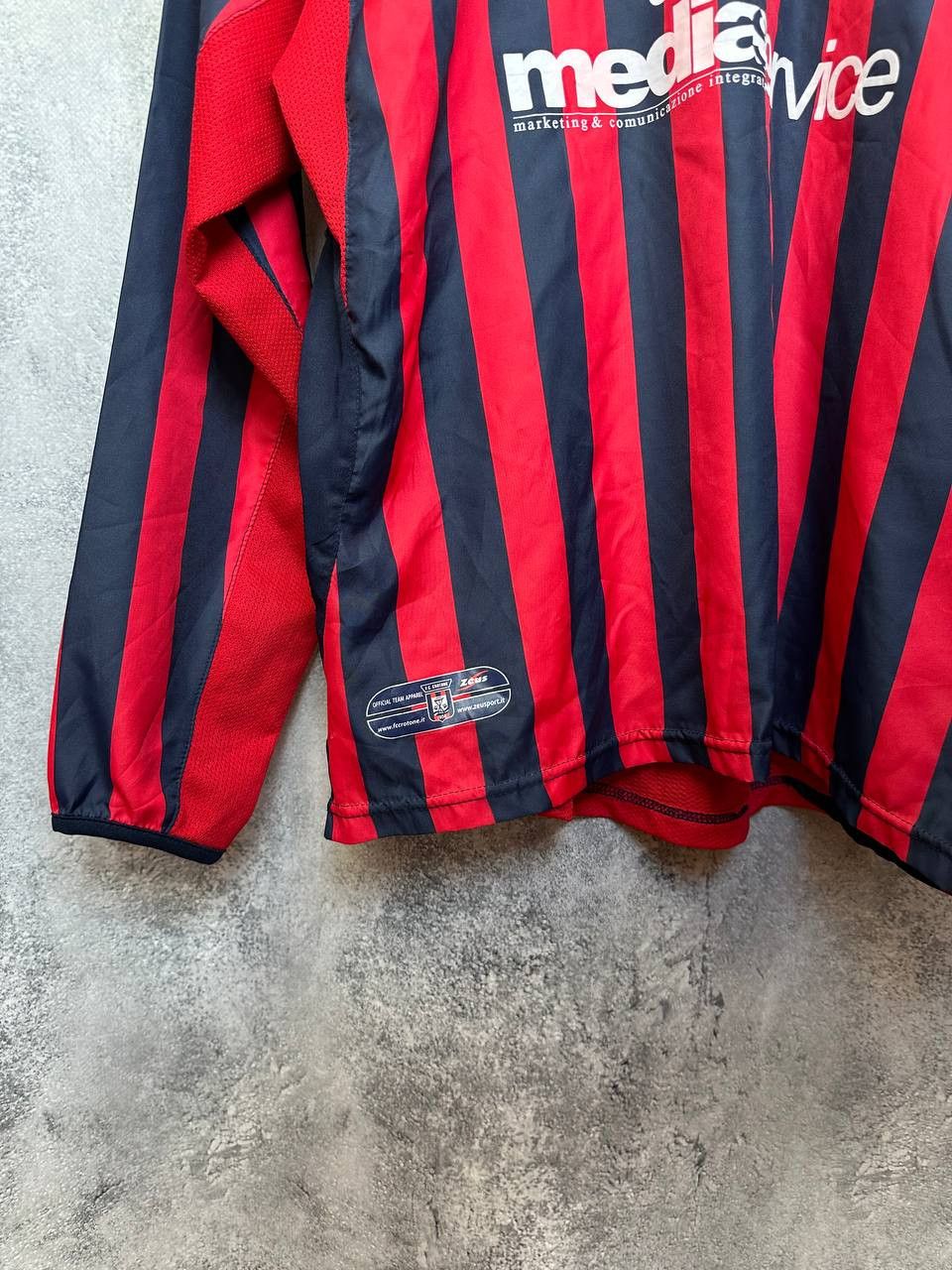 Other FC Crotone Zeus 2006-07 Home Shirt Jersey LS Striped Size US M / EU 48-50 / 2 - 7 Thumbnail