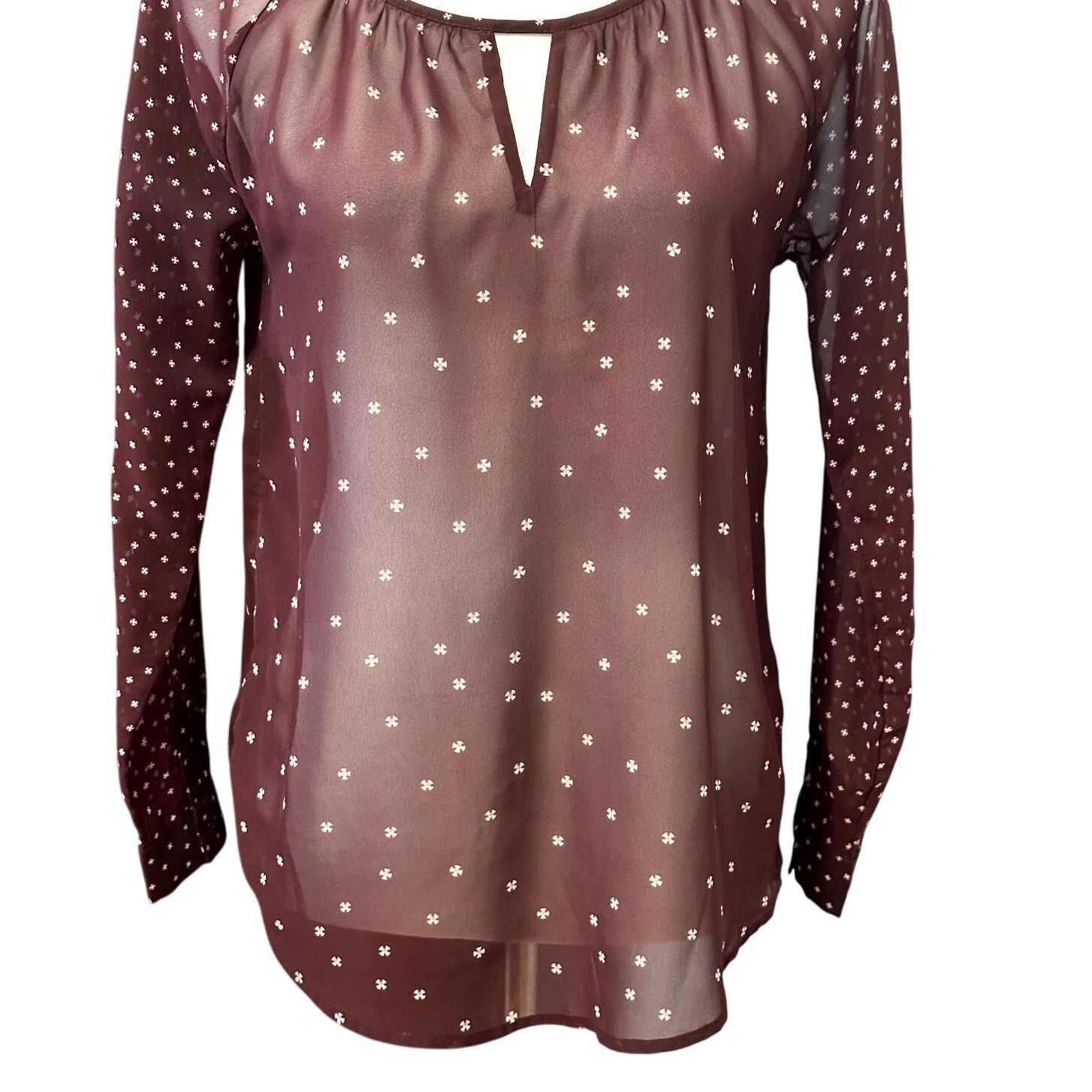 Old Navy Old Navy Sheer Blouse Long Sleeves Maroon Women's XS Size XS / US 0-2 / IT 36-38 - 3 Thumbnail