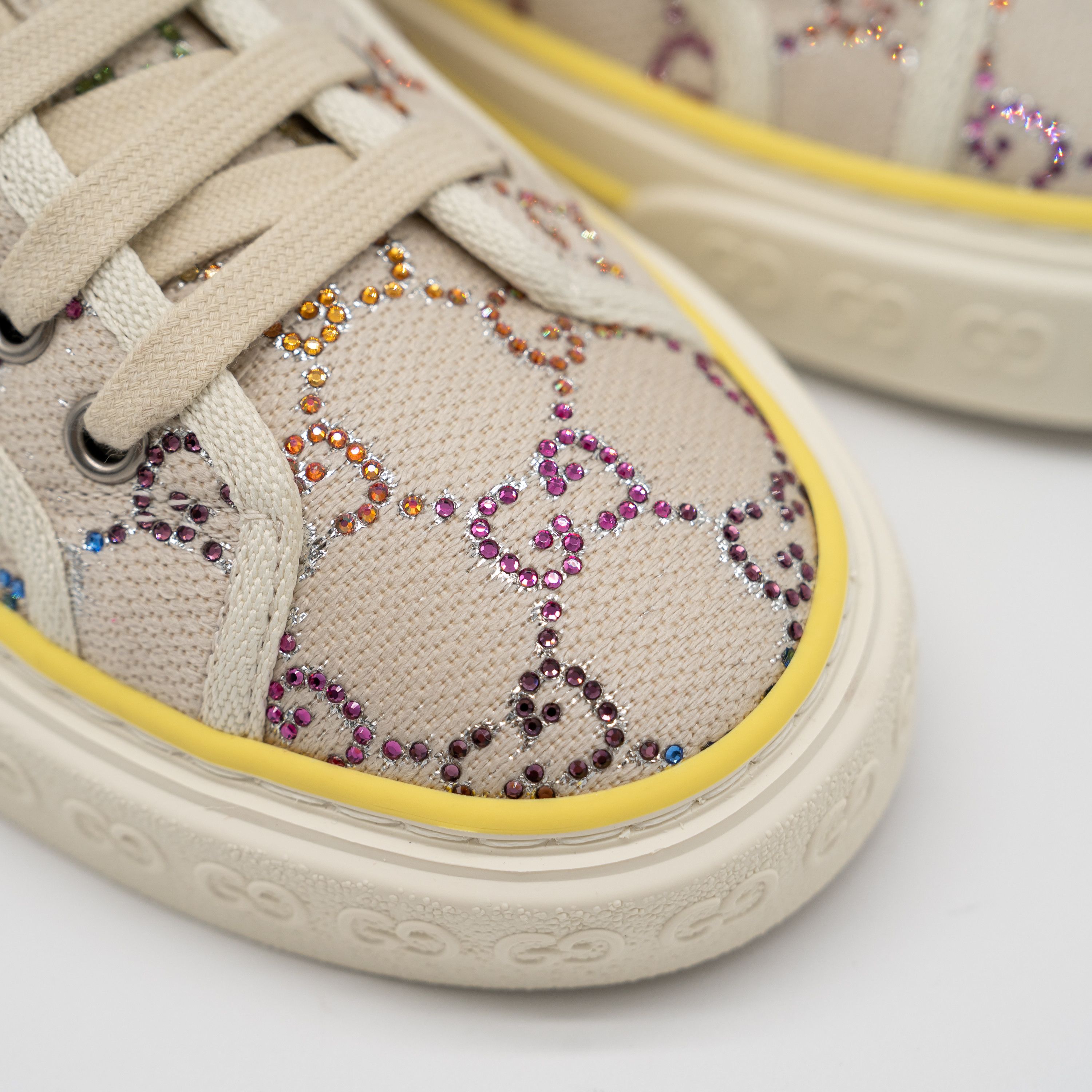 Gucci 40G 10 us Gucci Canvas Crystal GG 1977 Tennis Sneakers Beige Size US 10 / IT 40 - 7 Thumbnail