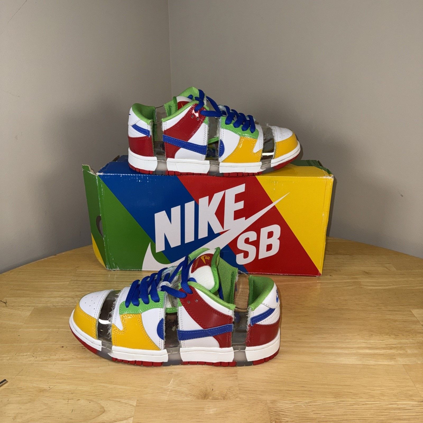 Nike Size 7 - Nike Dunk Low SB Sandy Bodecker Size US 7 / EU 40 - 2 Thumbnail