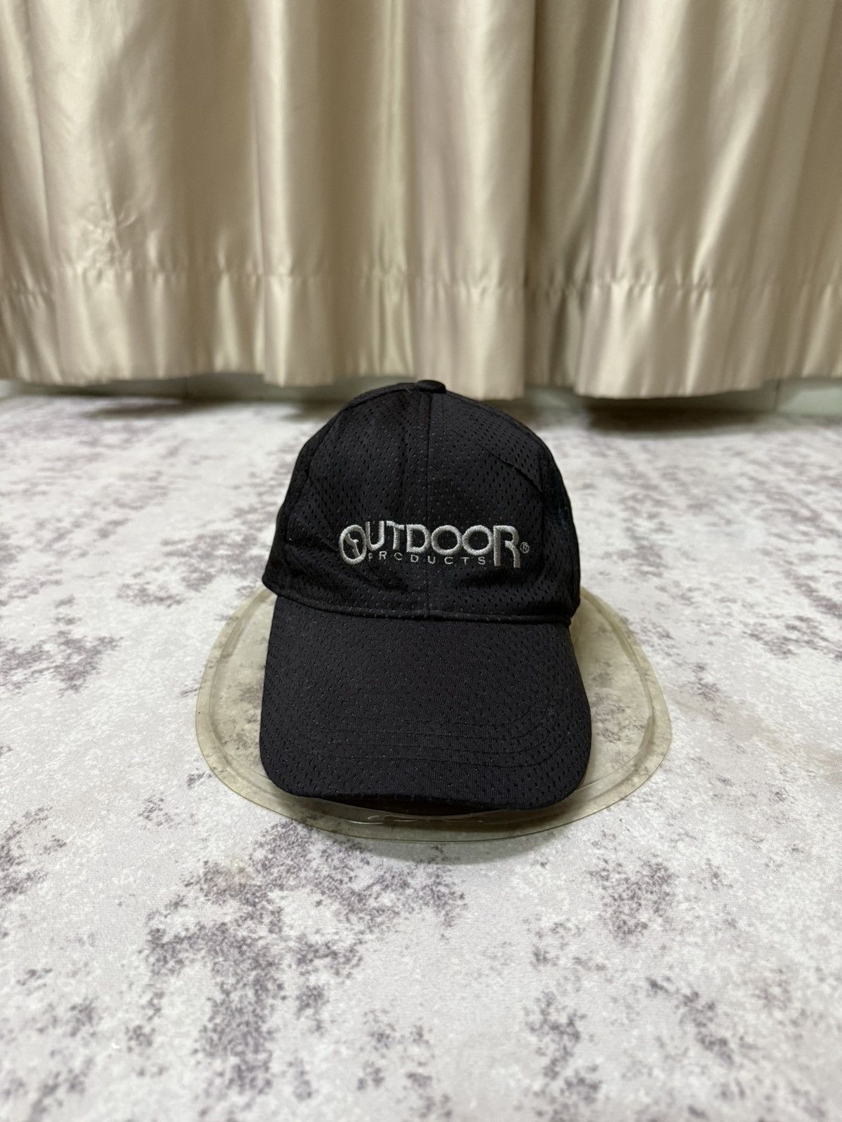 Vintage Outdoor Product Runinng Velcro Adjustable Cap Size ONE SIZE - 1 Thumbnail