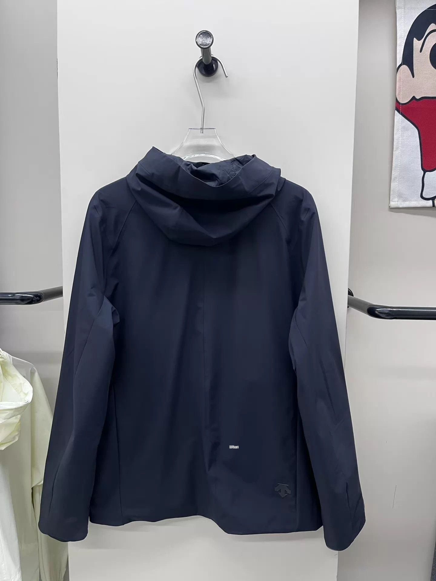 Descente Black Hooded Zip-Up Jacket - XL Size US XL / EU 56 / 4 - 4 Thumbnail