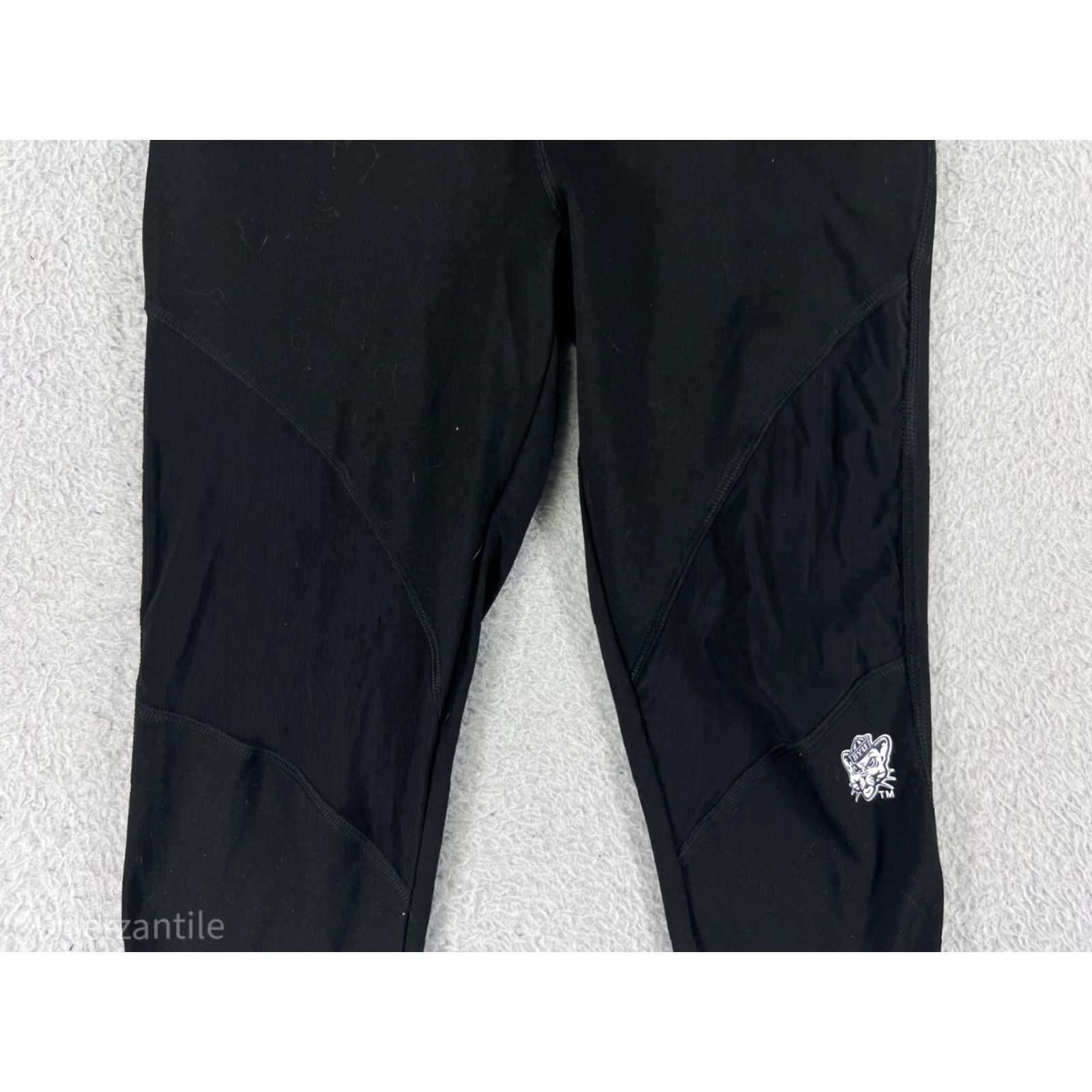 Victoria's Secret Victoria Secret Leggings Womens Extra Small BYU Cougars Ultimate PINK Nylon Size 26" / US 2 / IT 38 - 6 Thumbnail