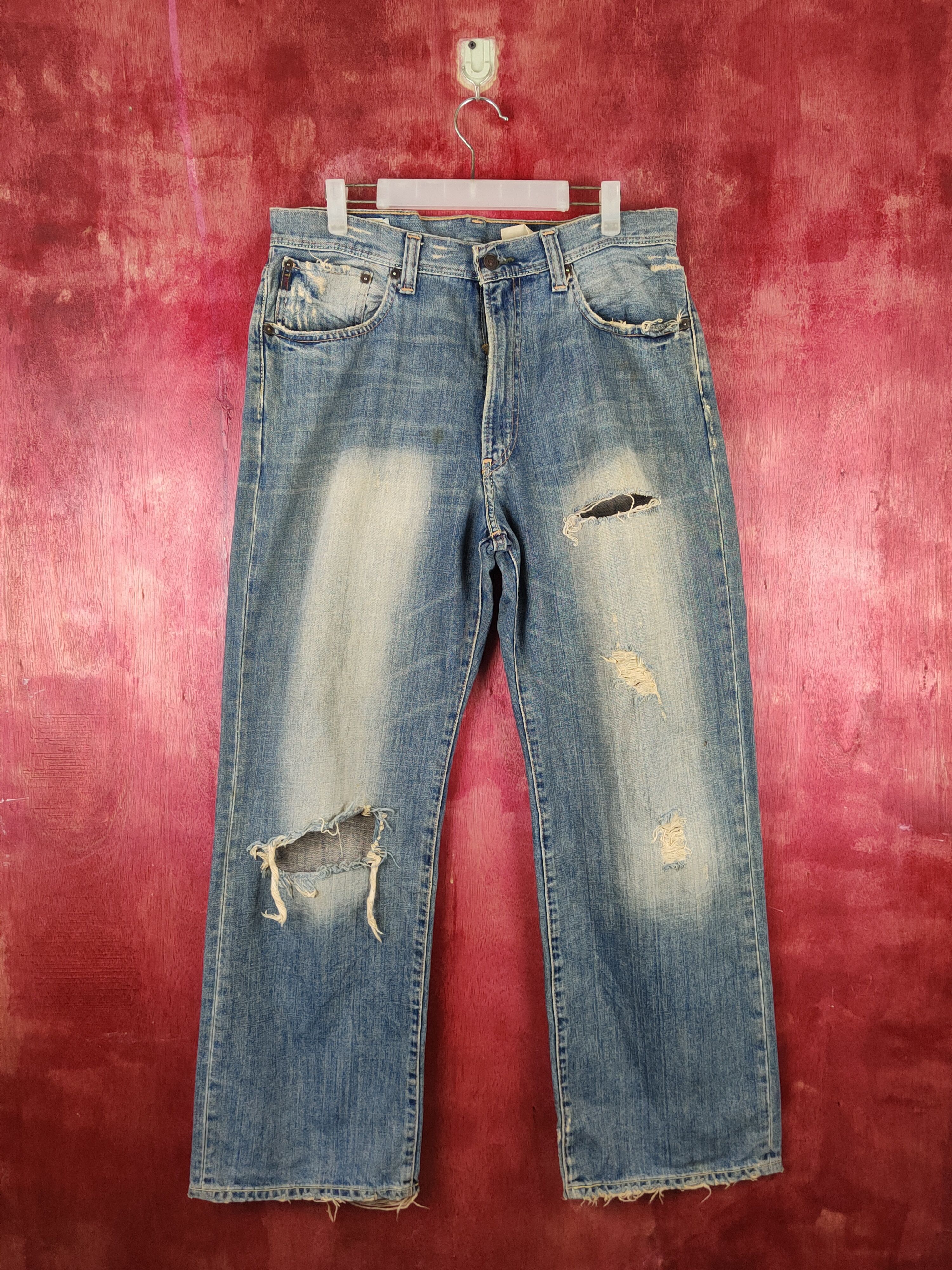 Image of Abercrombie Fitch x Distressed Denim Abercrombie &fitch Blue Faded Distressed Ripped Jeans S1649 in