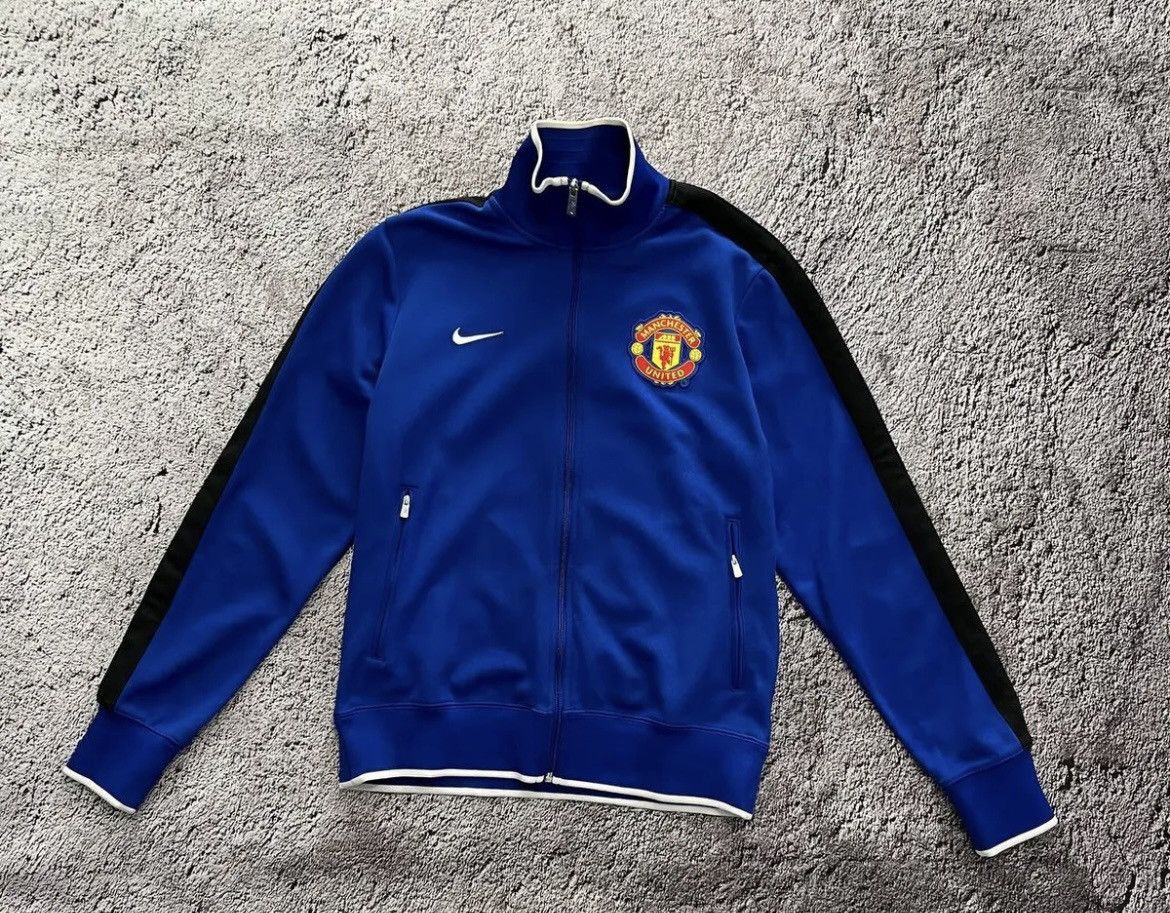 Y2K 2004-2006 nike Manchester United training authentic jacket