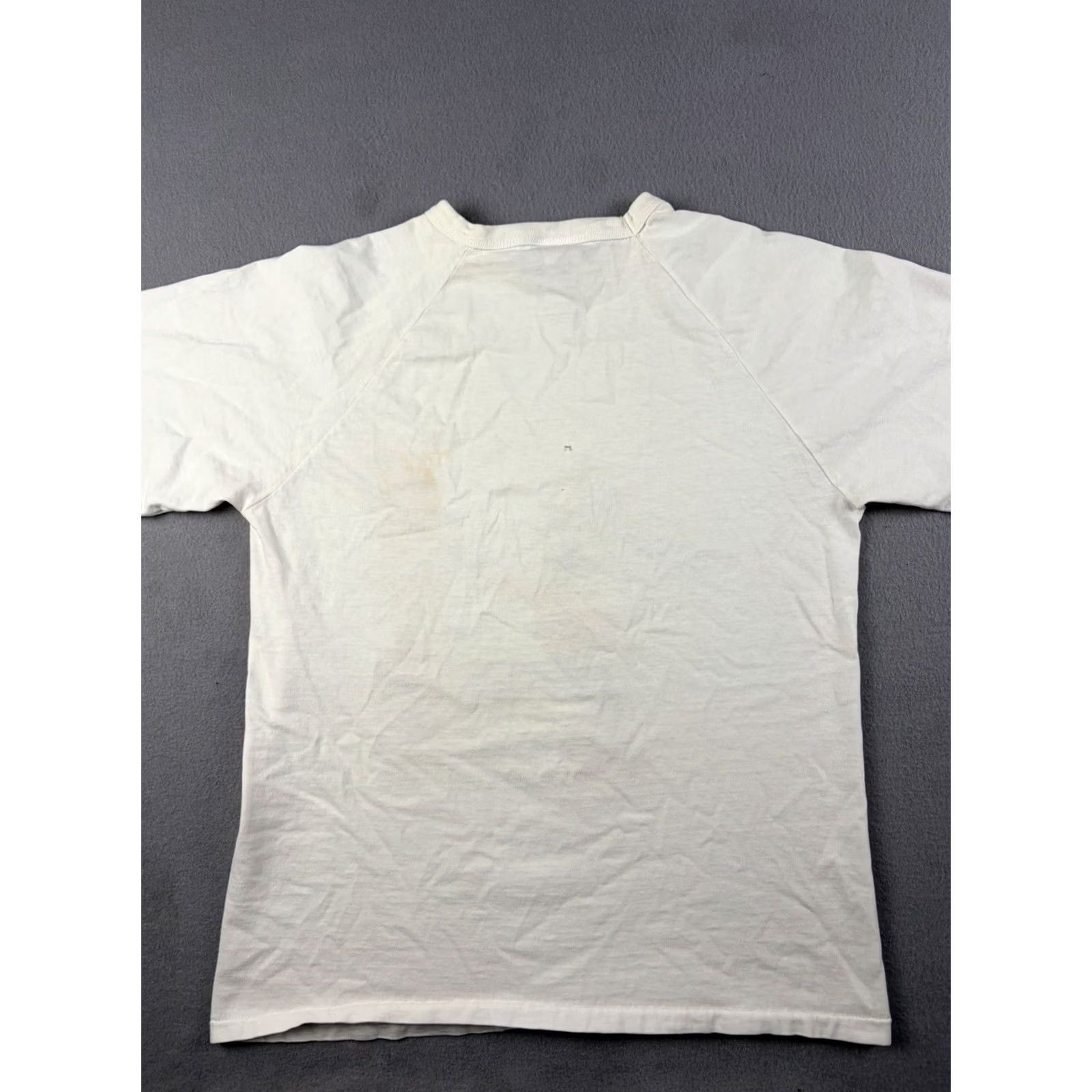Nutmeg VINTAGE Texas Tech Red Raiders T Shirt Mens M Bugs Bunny 80s Nutmeg White Crew Neck Short Sleeve Regular Pattern Solid Size US M / EU 48-50 / 2 - 5 Thumbnail