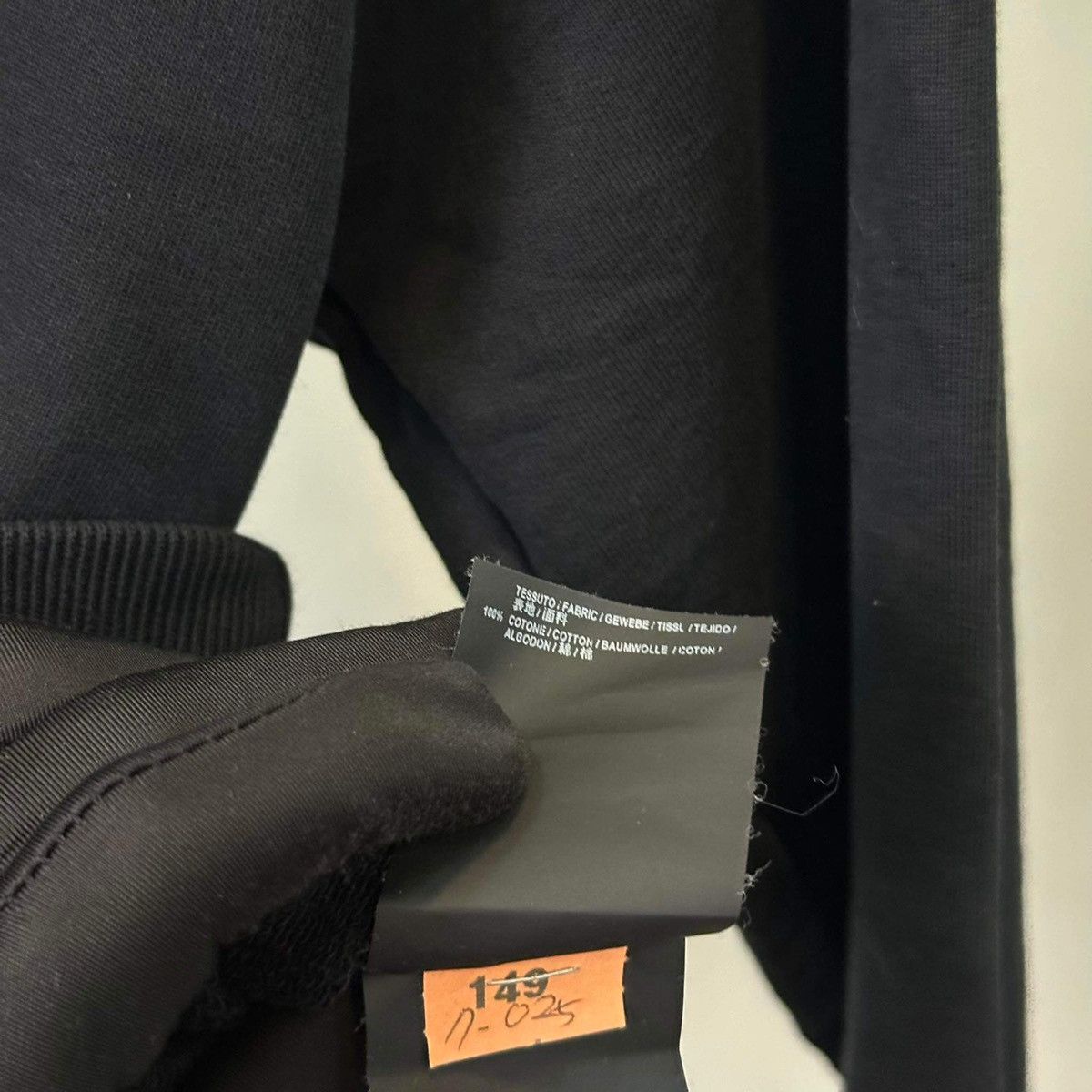 Balenciaga BALENCIAGA WAVE BLACK HOODIE Size US XS / EU 42 / 0 - 8 Thumbnail