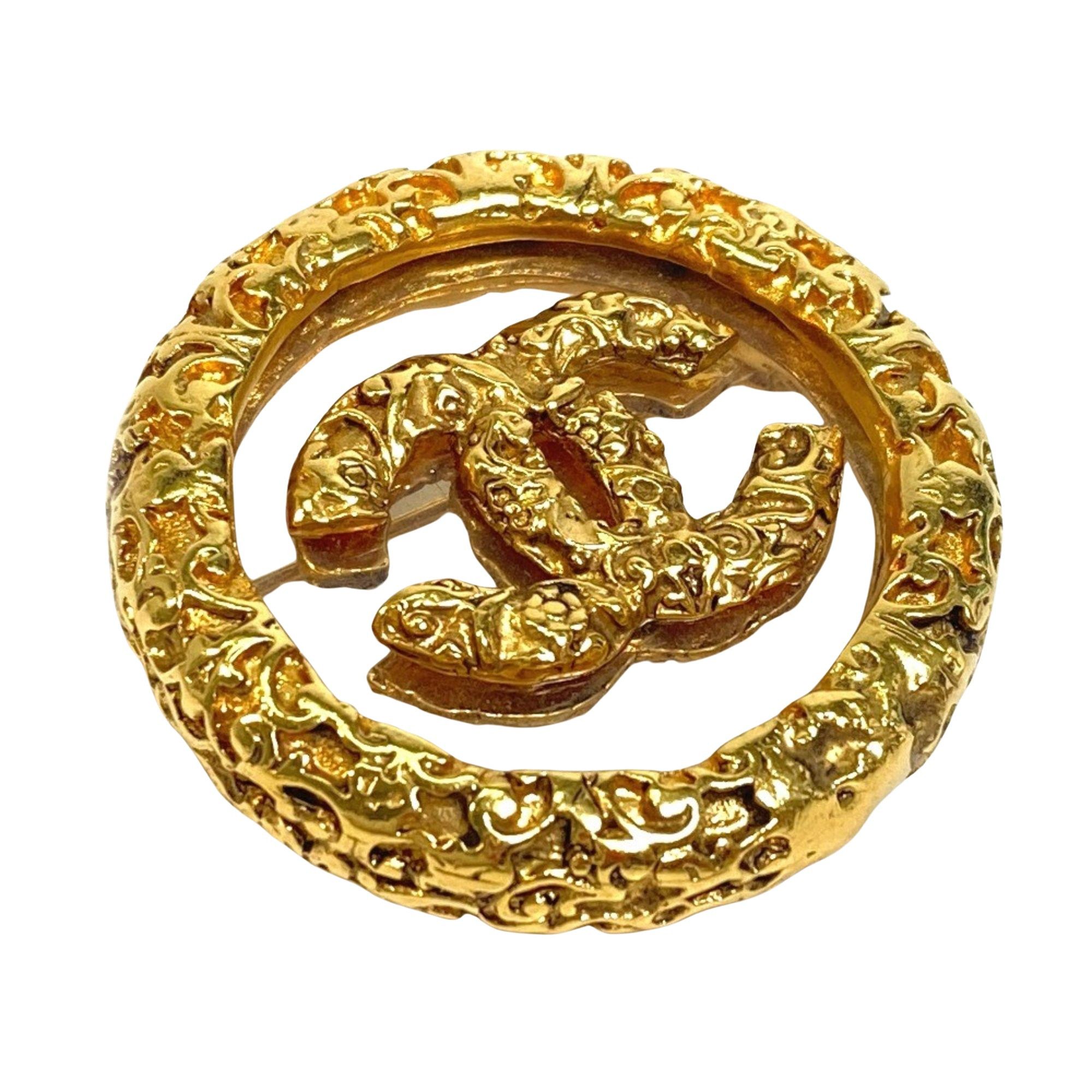 Chanel Chanel Logo CC brooch Size ONE SIZE - 1 Thumbnail