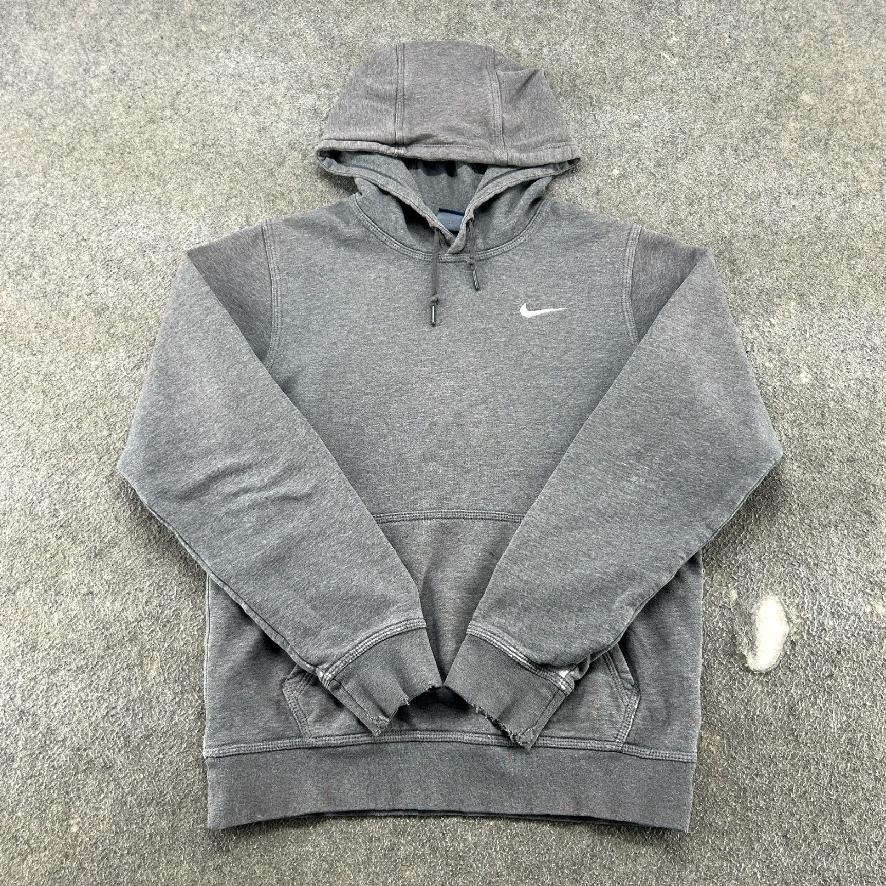 Nike Nike Hoodie Mens Small Gray Pullover Fleece Cotton Blend Swoosh Club Logo Pocket Hooded Crew Neck Regular Size US S / EU 44-46 / 1 - 2 Thumbnail