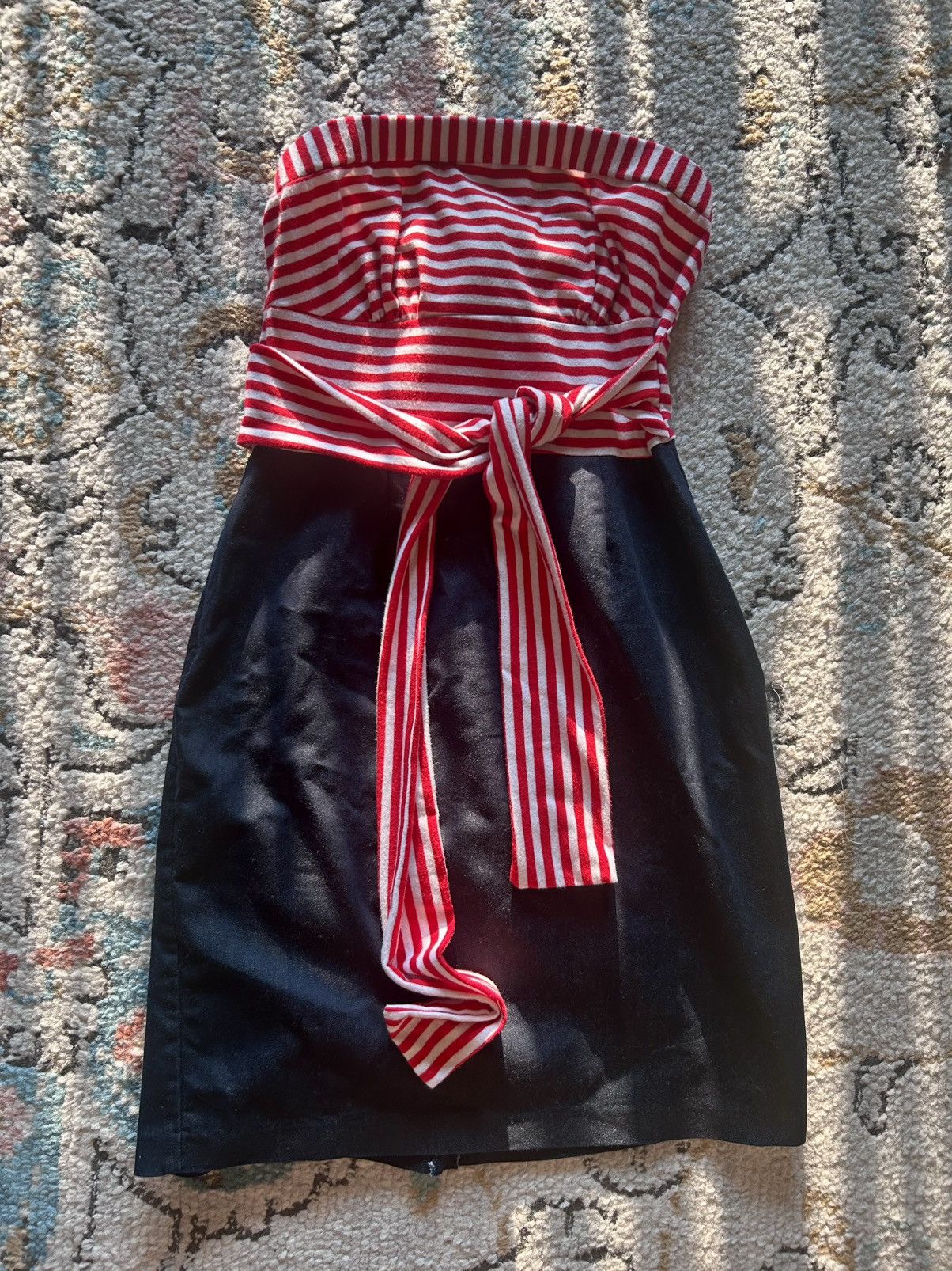 Other Charlotte Russe Red and White Striped Top Size S / US 4 / IT 40 - 1 Thumbnail