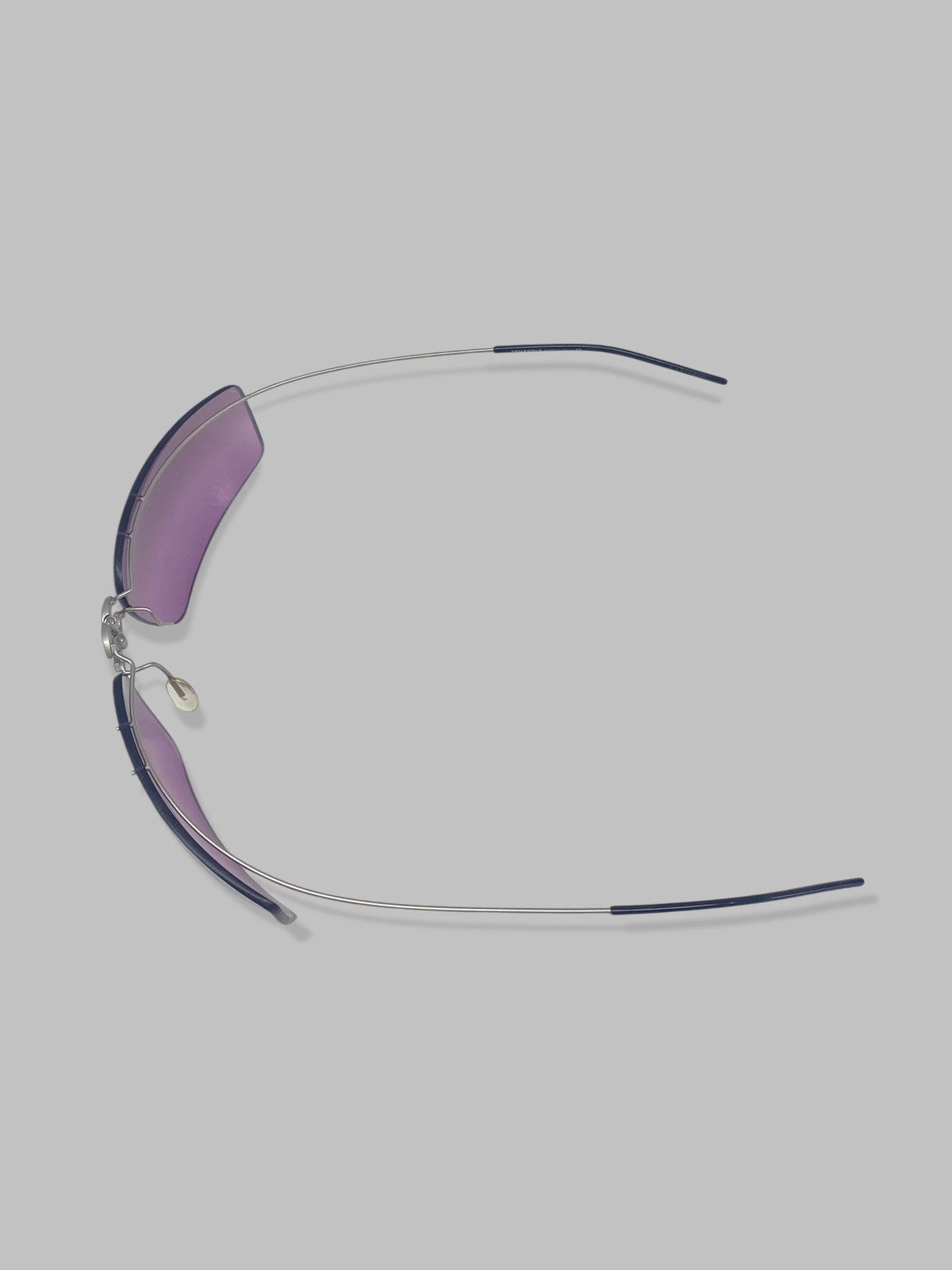 Chanel 2000s Chanel Foldable Logo Sunglasses Lavander Gradient Y2k Size ONE SIZE - 5 Thumbnail