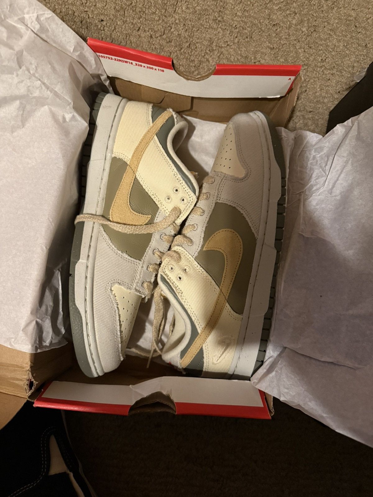 Nike Nike sb “Sesame” size 9 Size US 9 / EU 42 - 1 Thumbnail