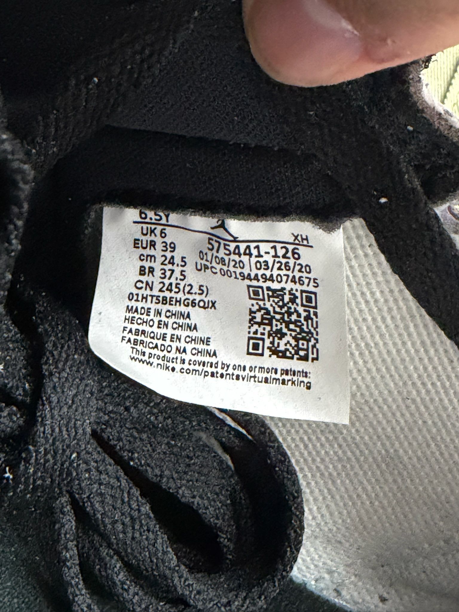 Jordan Brand Air Jordan 1 Retro High "Light Smoke Grey" (GS) - Size 6.5 Size US 6.5 / EU 39-40 - 6 Thumbnail