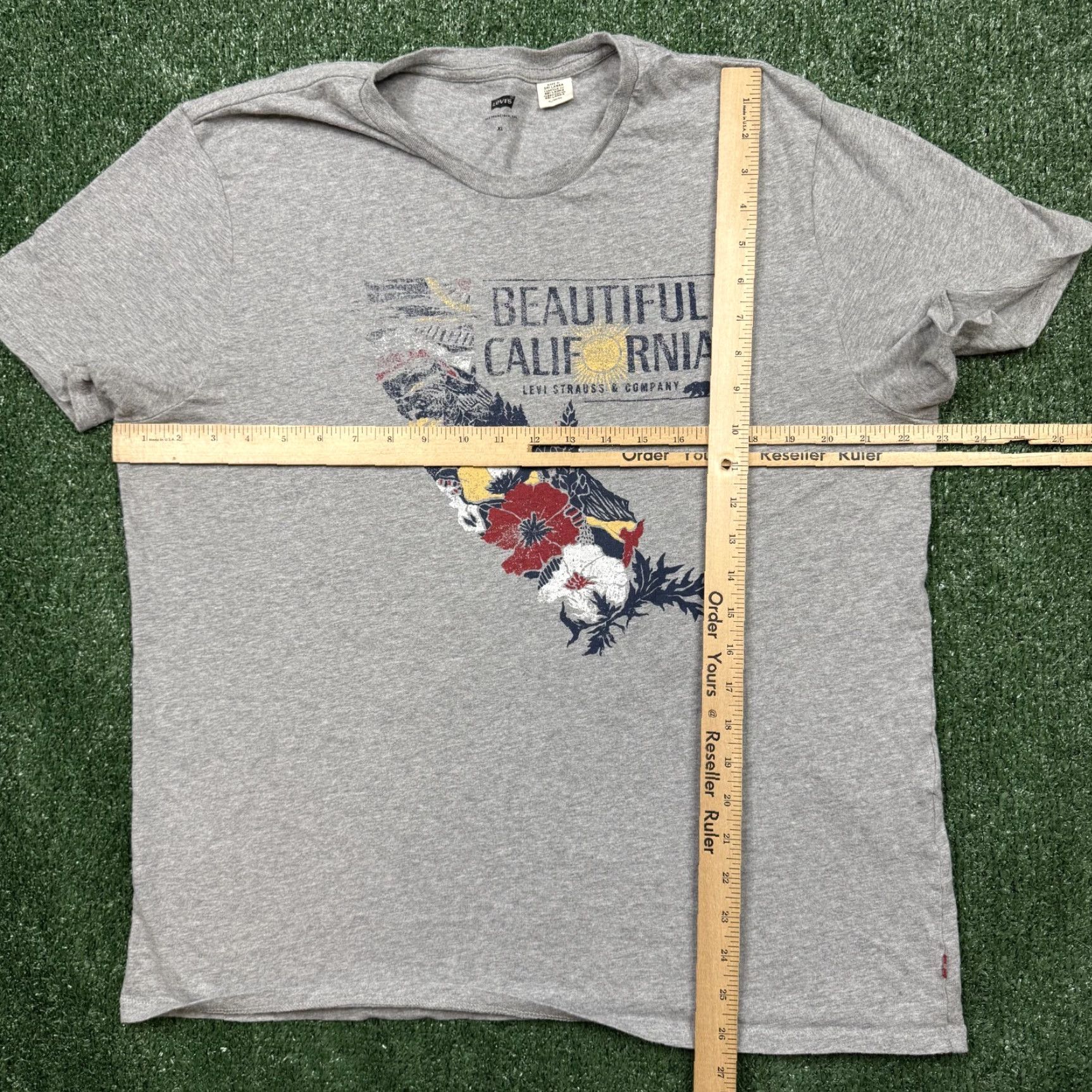 Levi's Levi's Graphic T Shirt Mens XL Gray Short Sleeve Crew Neck California Tee Size US XL / EU 56 / 4 - 5 Thumbnail