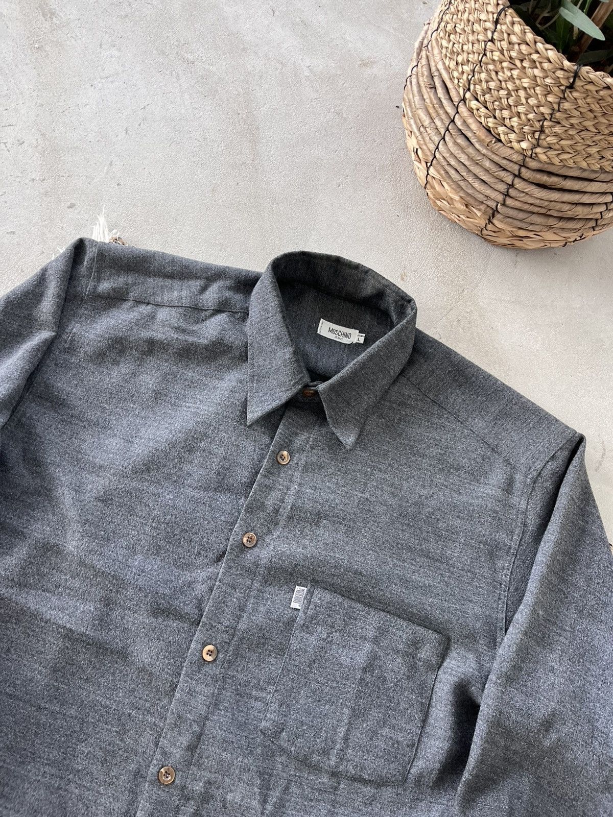 Moschino Vintage Moschino Shirt Luxury Overshirt Dark Grey Classic Size US L / EU 52-54 / 3 - 3 Thumbnail