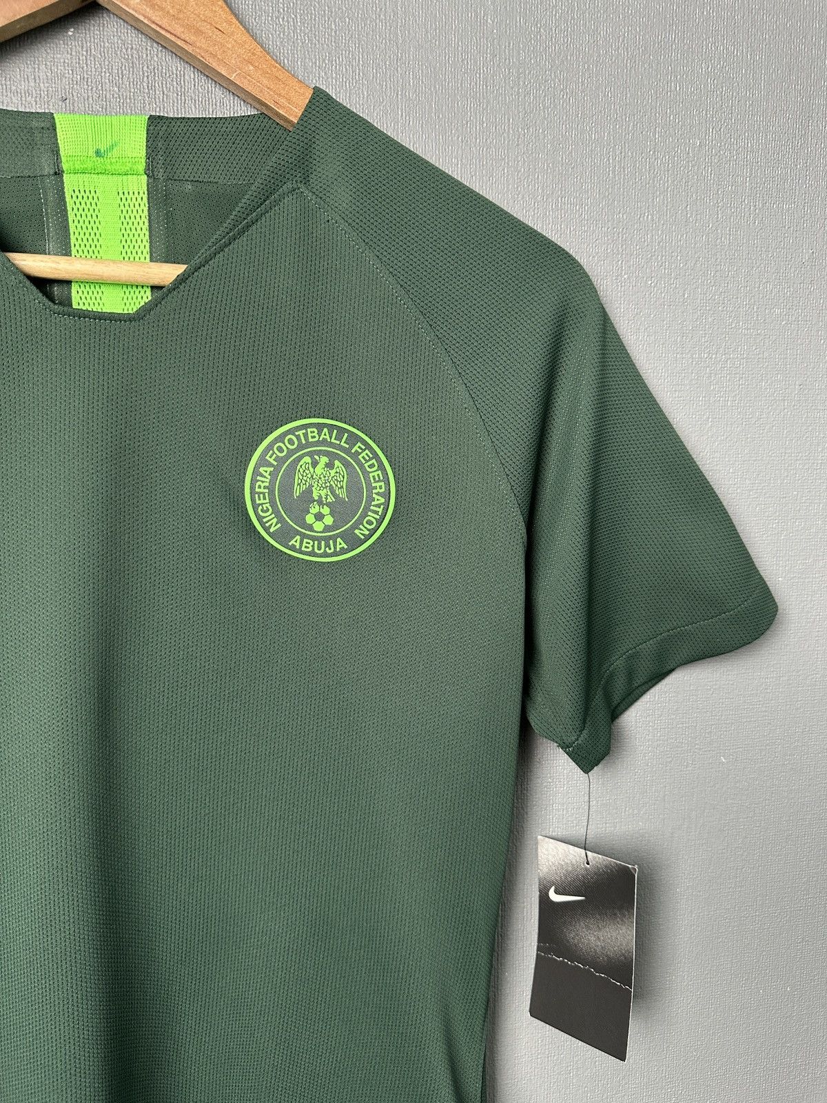 Nike NIKE Nigeria 2018 World Cup Women’s Away Soccer Jersey Shirt Size M / US 6-8 / IT 42-44 - 8 Thumbnail