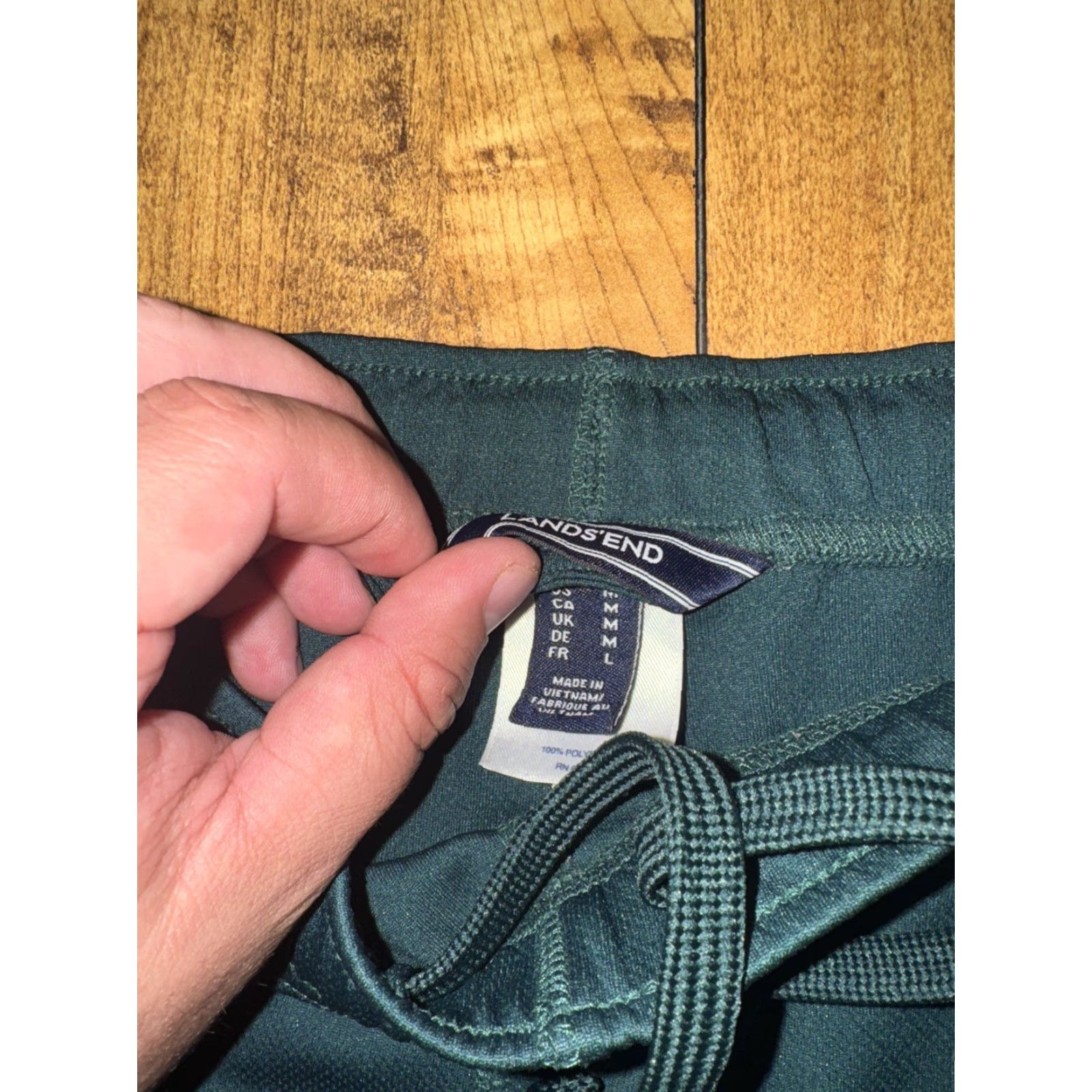 Lands' End VINTAGE Lands' End Notre Dame Fighting Irish Gym Shorts Mens 32 Green Athletic No Pockets 80s 90s Sports Retro Preppy Size US 32 / EU 48 - 3 Thumbnail