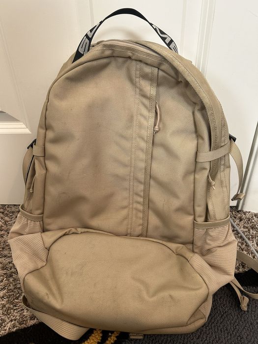 Grailed supreme outlet backpack