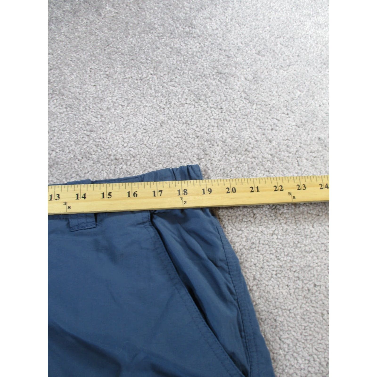 Vintage Columbia Shorts Mens 38 Omnishade Blue Nylon Lightweight Cargo 10" Size US 38 / EU 54 - 7 Thumbnail