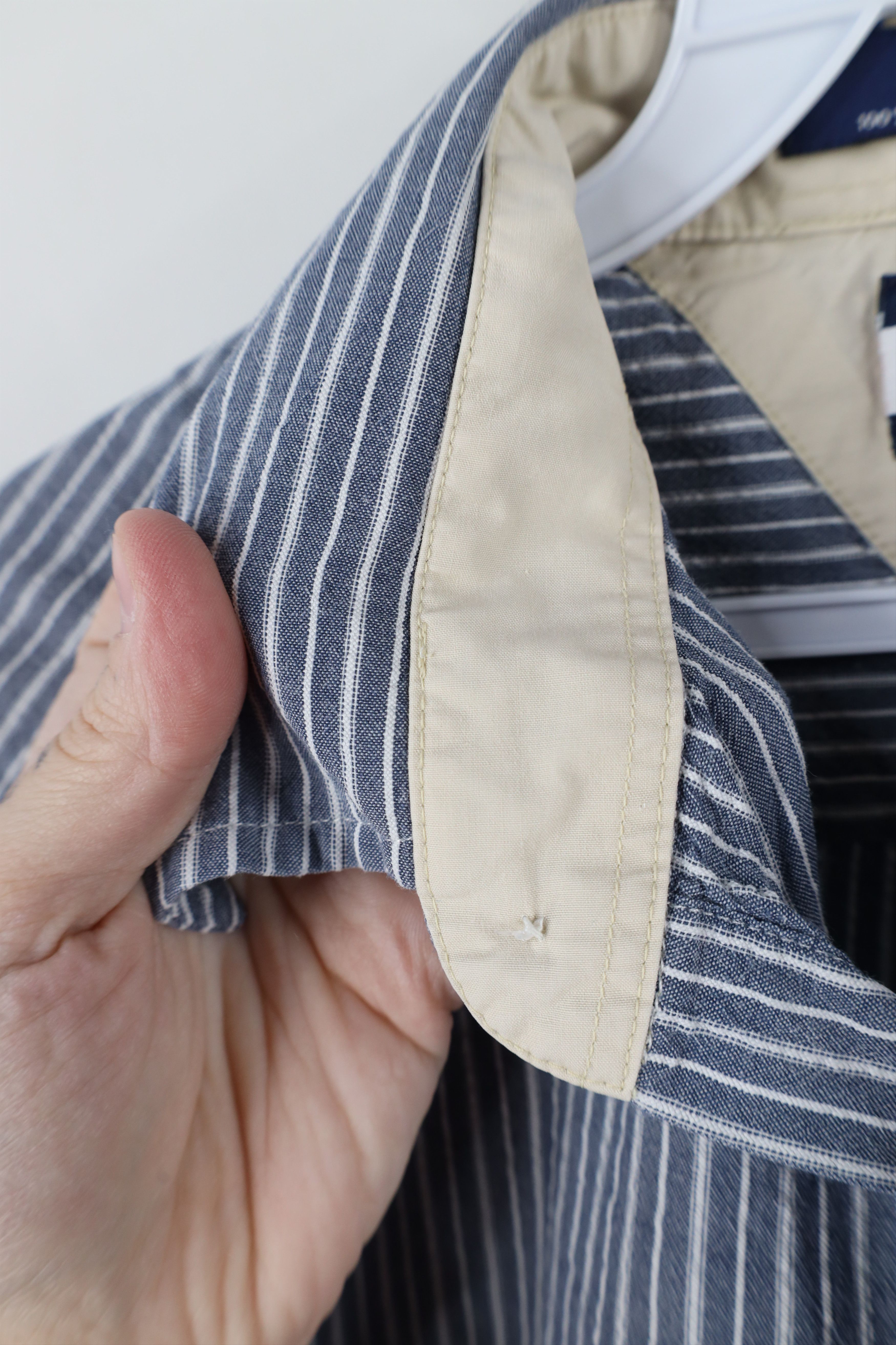 Tommy Hilfiger × Vintage Vintage 90s Tommy Hilfiger Striped Seer Sucker Button Shirt Size US S / EU 44-46 / 1 - 9 Thumbnail