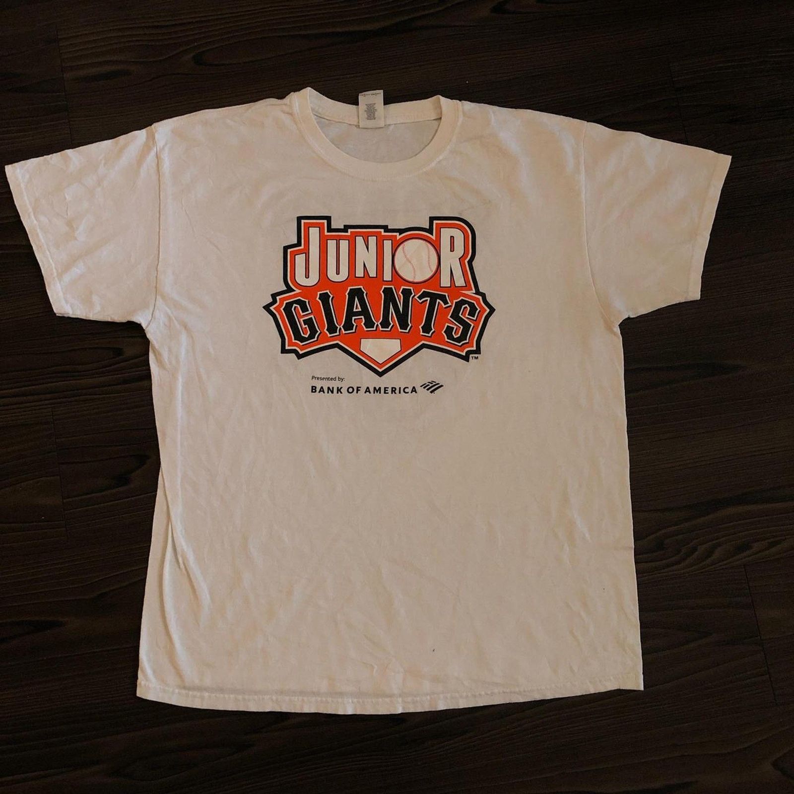 Gildan Men’s White Junior Giants ‘Coach’ Graphic Tee Size US L / EU 52-54 / 3 - 1 Thumbnail