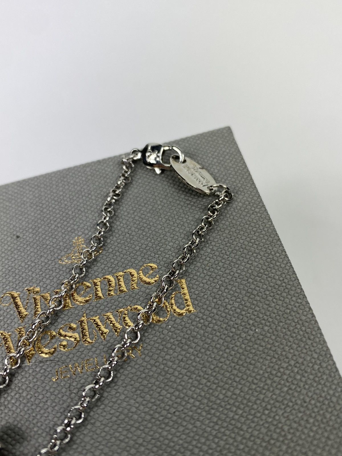 Vivienne Westwood Diamanté Orb Bracelet Size ONE SIZE - 2 Thumbnail