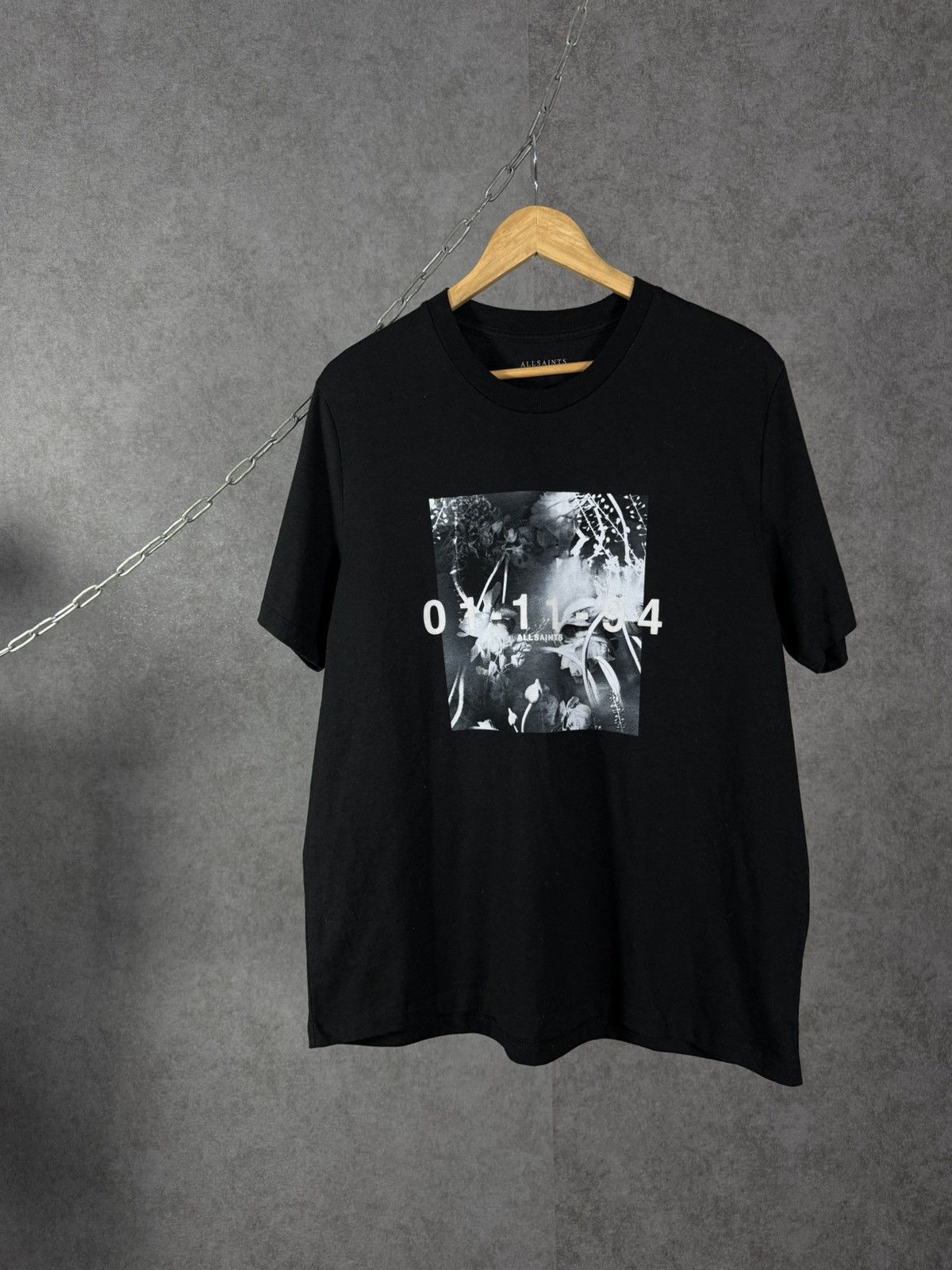 Allsaints Allsaints designer center logo tee Size US L / EU 52-54 / 3 - 1 Thumbnail