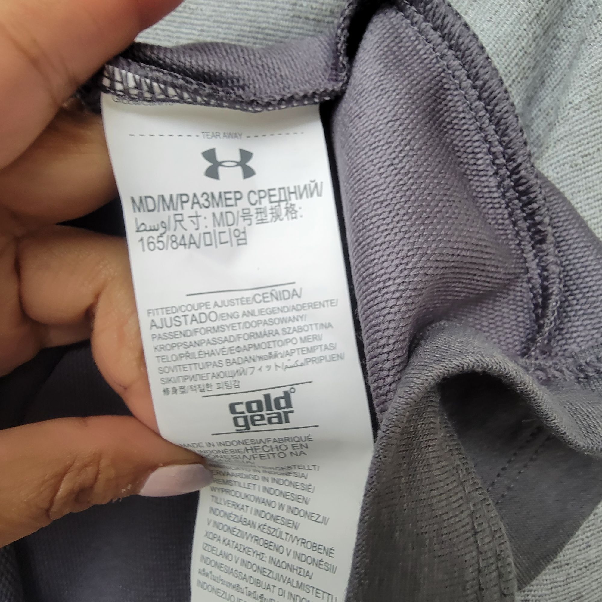 Under Armour ⭐Under Armour Long Sleeve Shirt Sz M Women's cold gear fitte Size M / US 6-8 / IT 42-44 - 7 Thumbnail