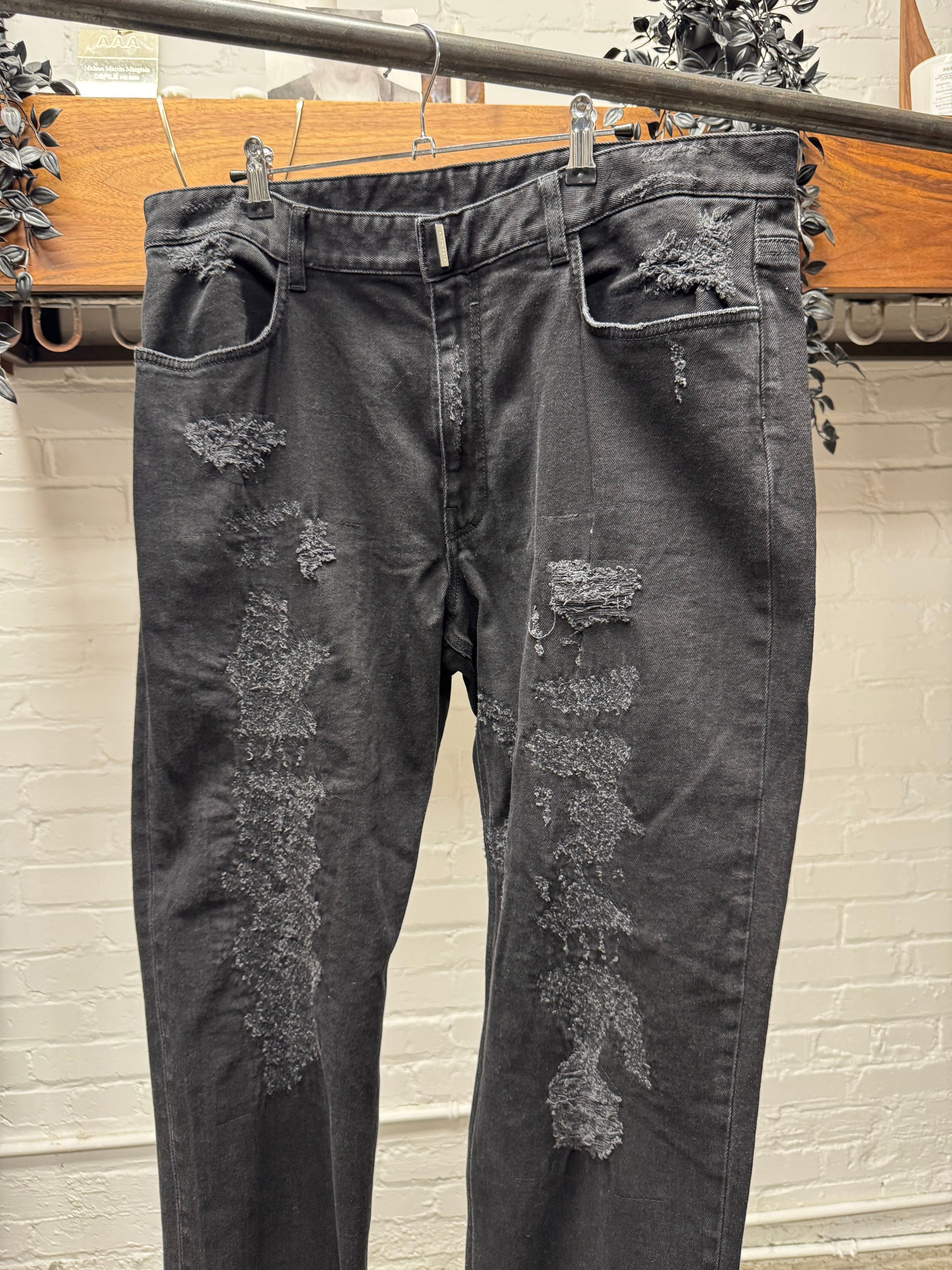 Givenchy Givenchy by Matthew Williams Distressed Black Skinny Jeans Size US 38 / EU 54 - 2 Thumbnail